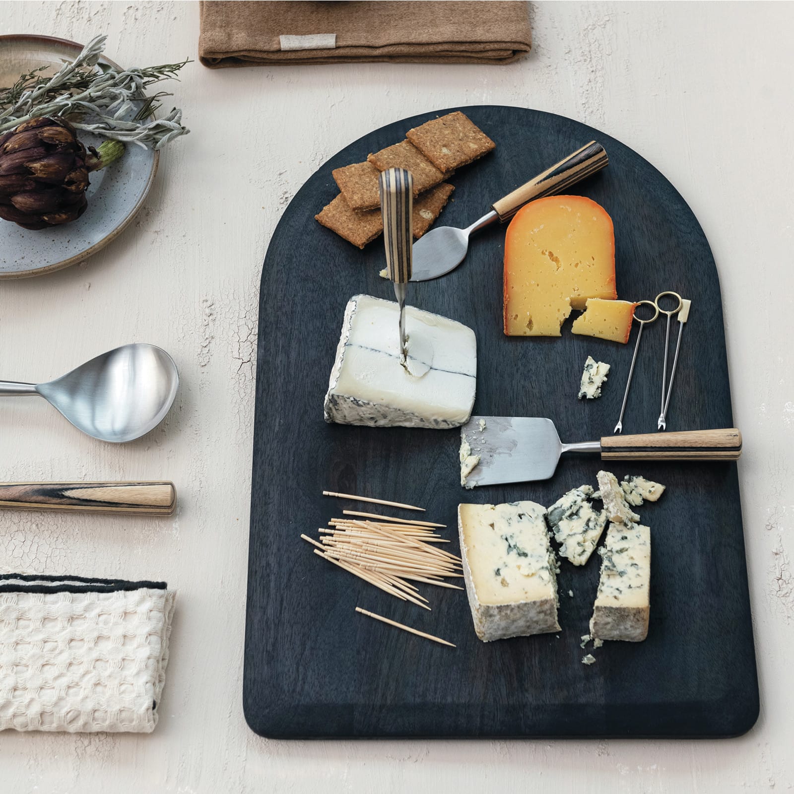 Hello Honey® 18" Black Gourmet Noir Mango Wood Cheese & Cutting Board