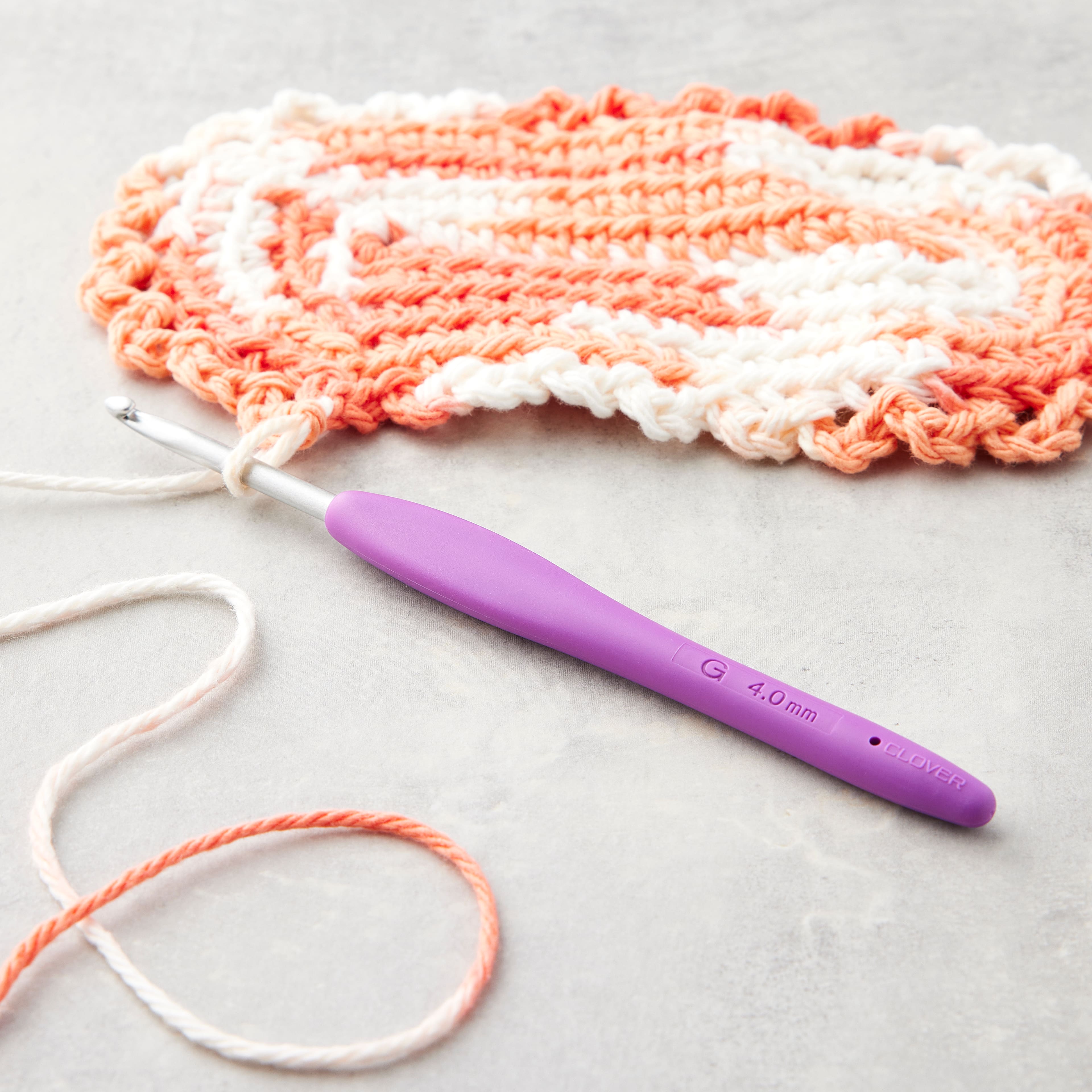 Clover Amour Crochet Hook