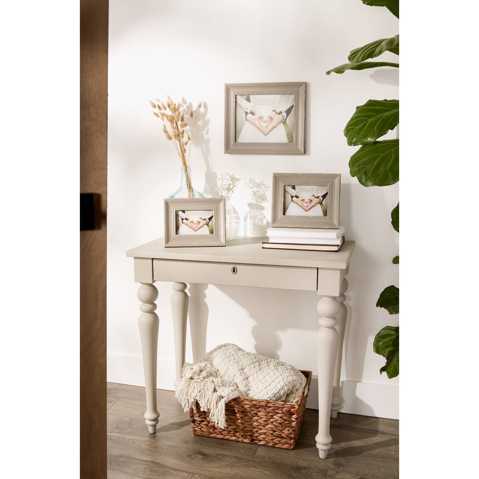 DII® Antique Stone Distressed 5" x 7" Farmhouse Picture Frame