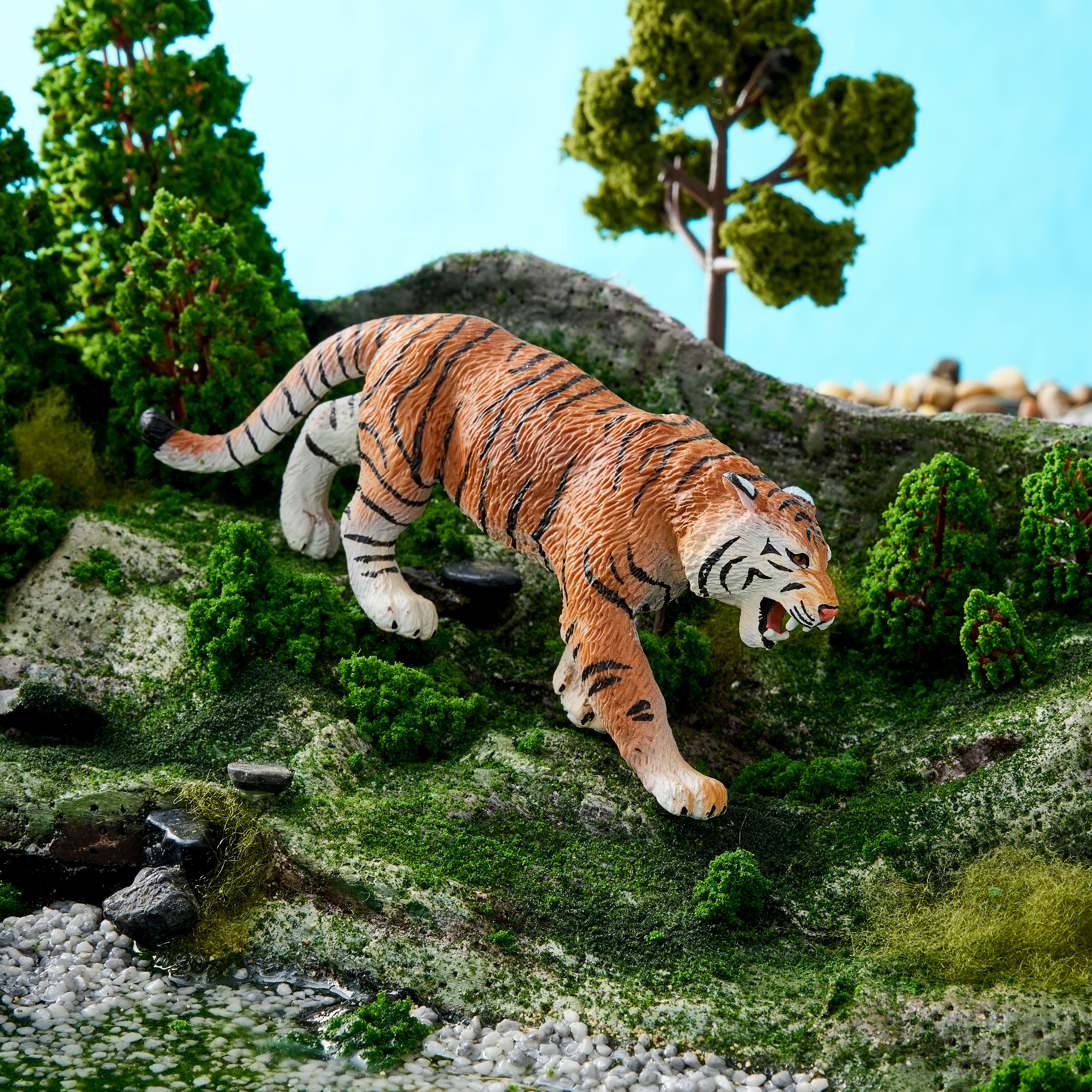 Bengal Tiger Plastic Figure, Mardel