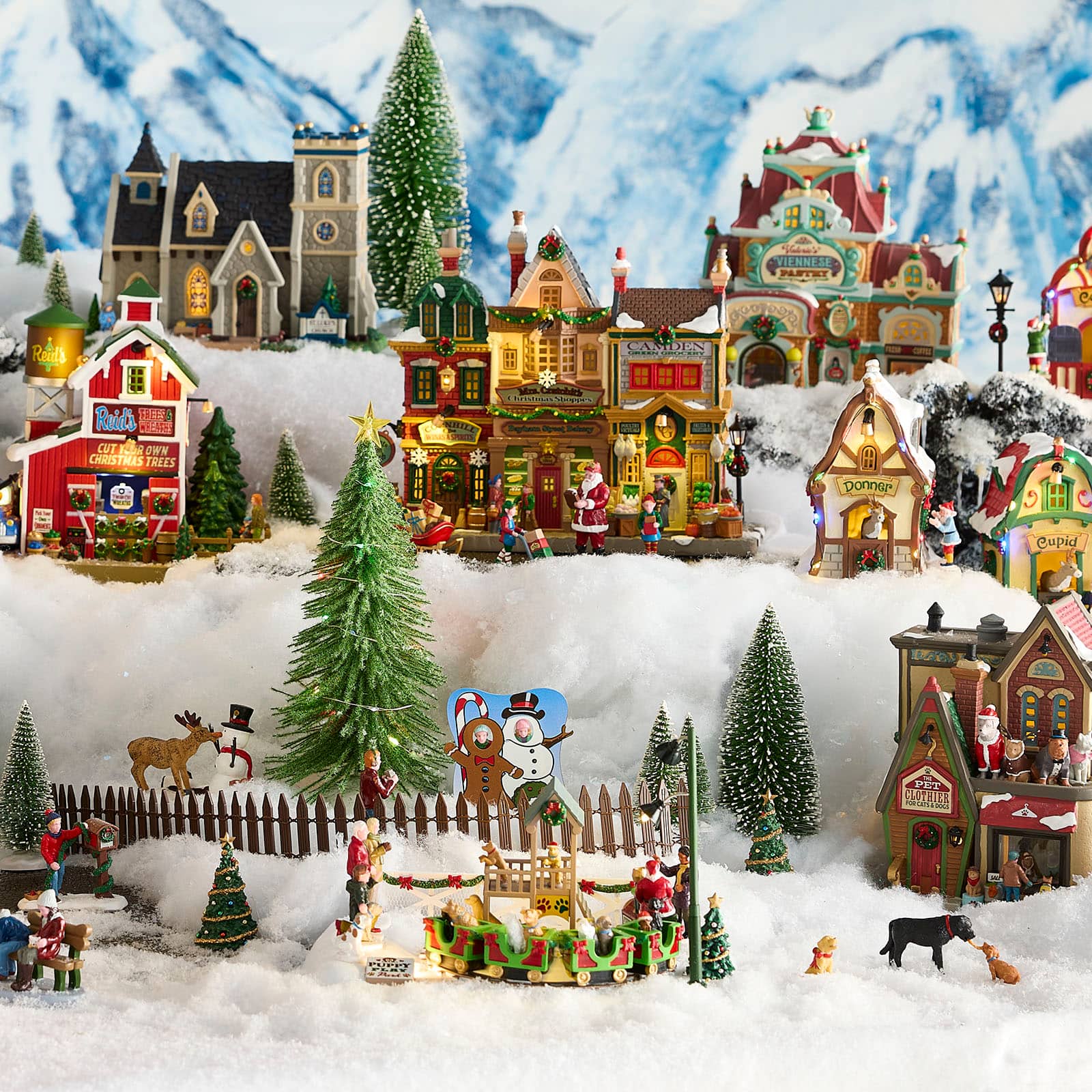 Lemax® Harvest Crossing Reid's Trees & Wreaths