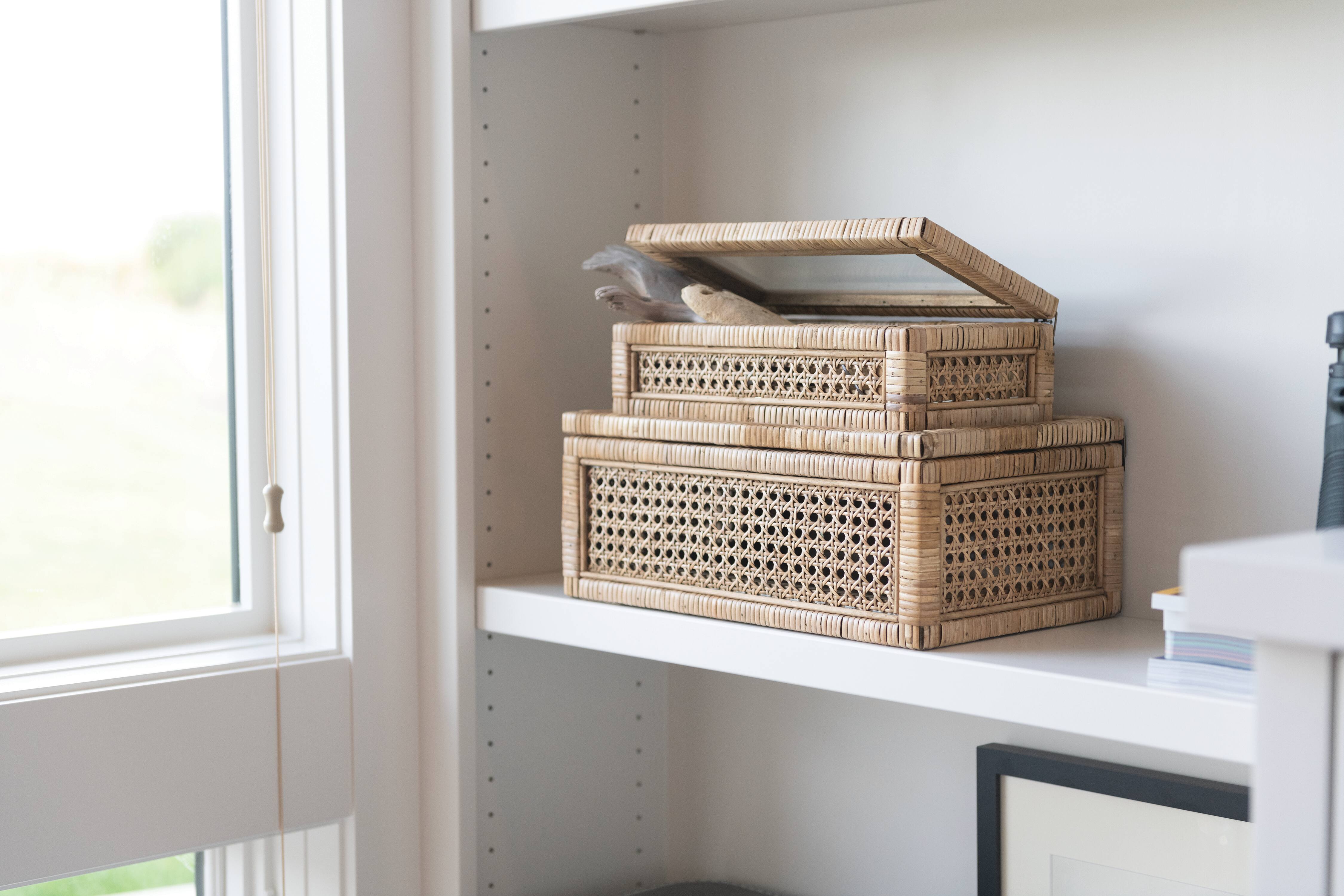 Hello Honey® Cane & Rattan Display Box with Glass Lid Set