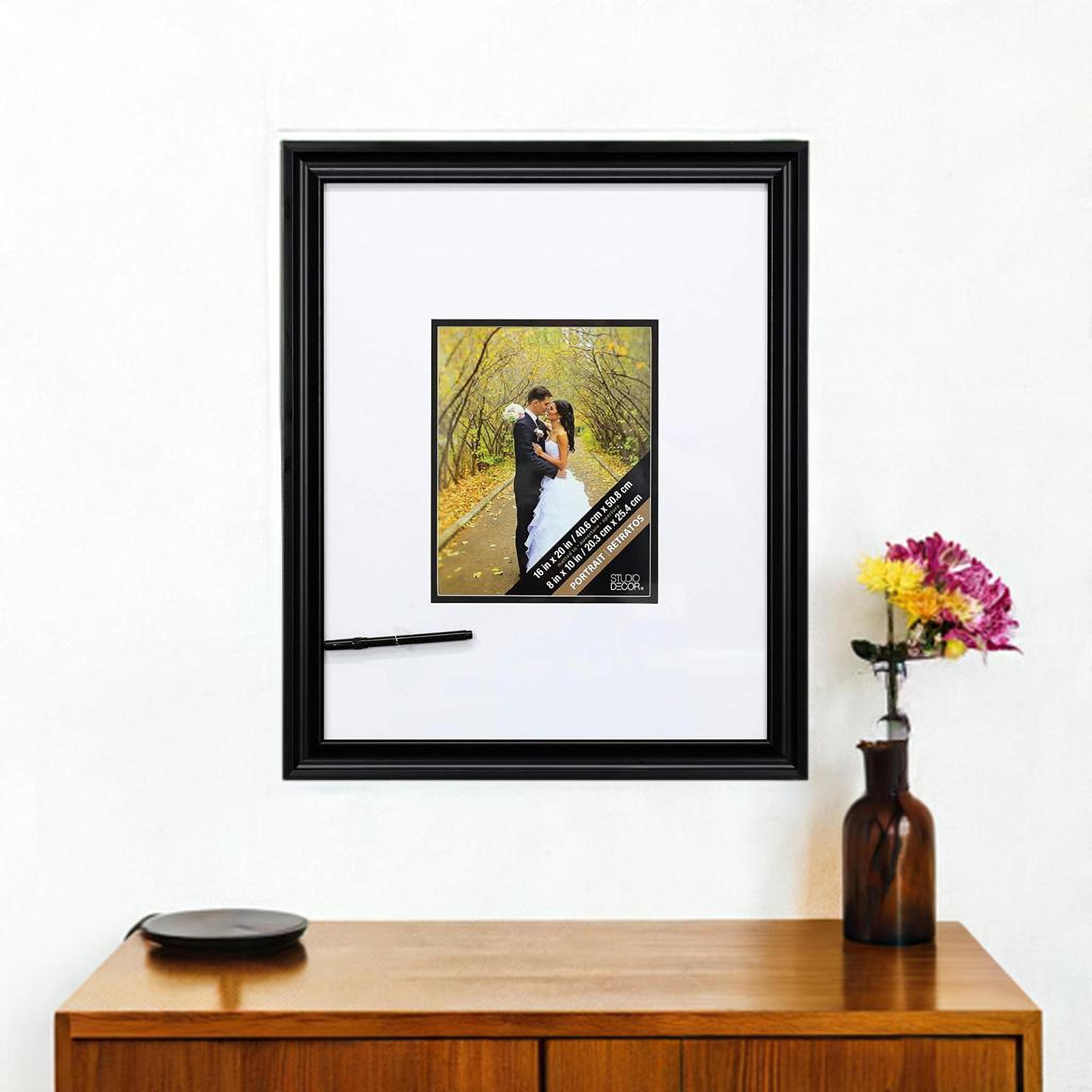 8&#x22; x 10&#x22; Signature Frame with Marker, Portrait by Studio D&#xE9;cor&#xAE;