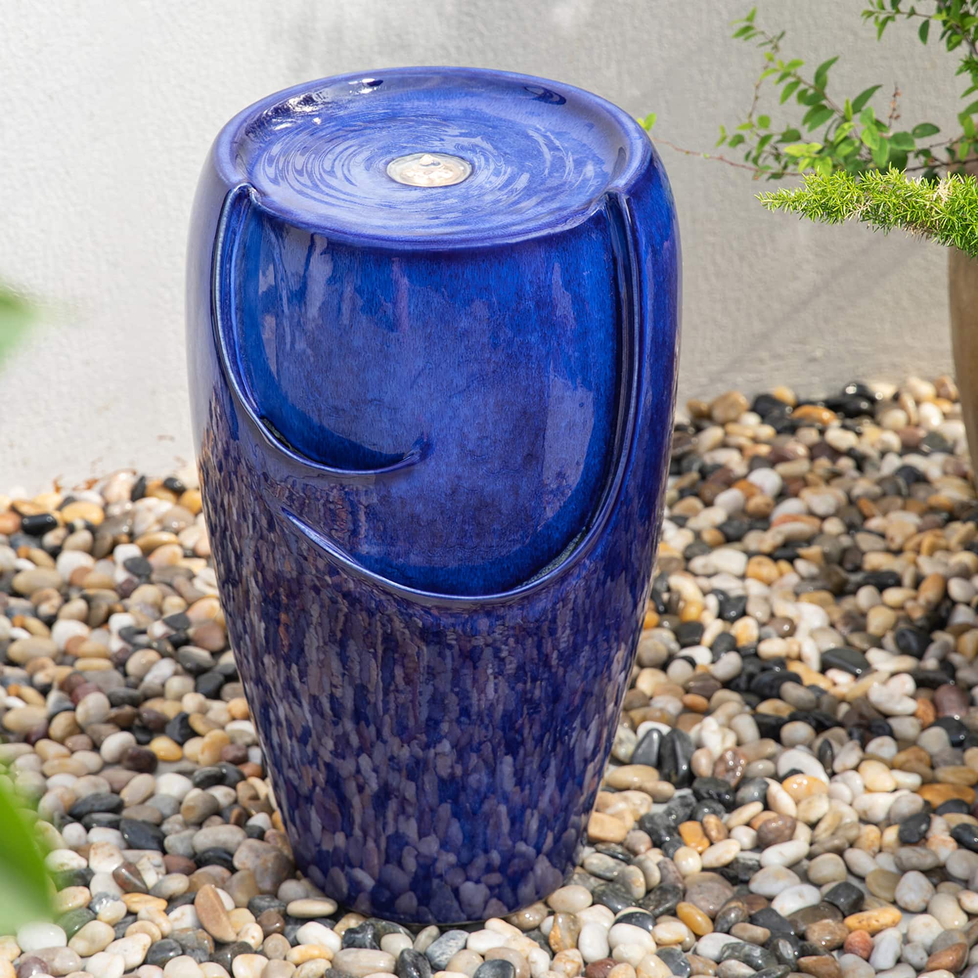 Glitzhome&#xAE; 20.5&#x22; Cobalt Blue LED Ceramic Outdoor Fountain