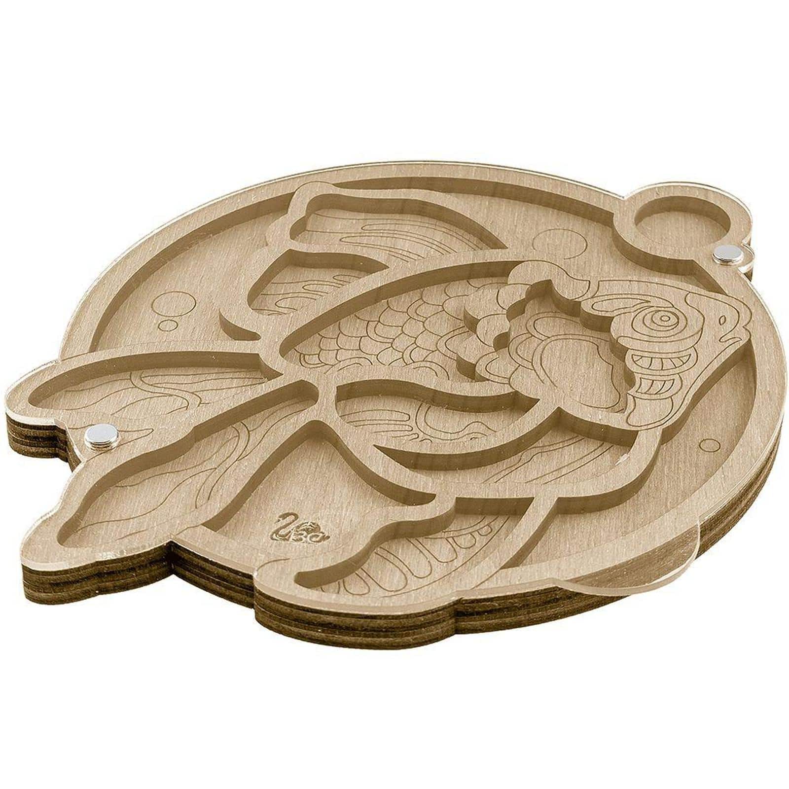 Wonderland Crafts 5.75&#x22; Fish Bead Organizer with Transparent Cover