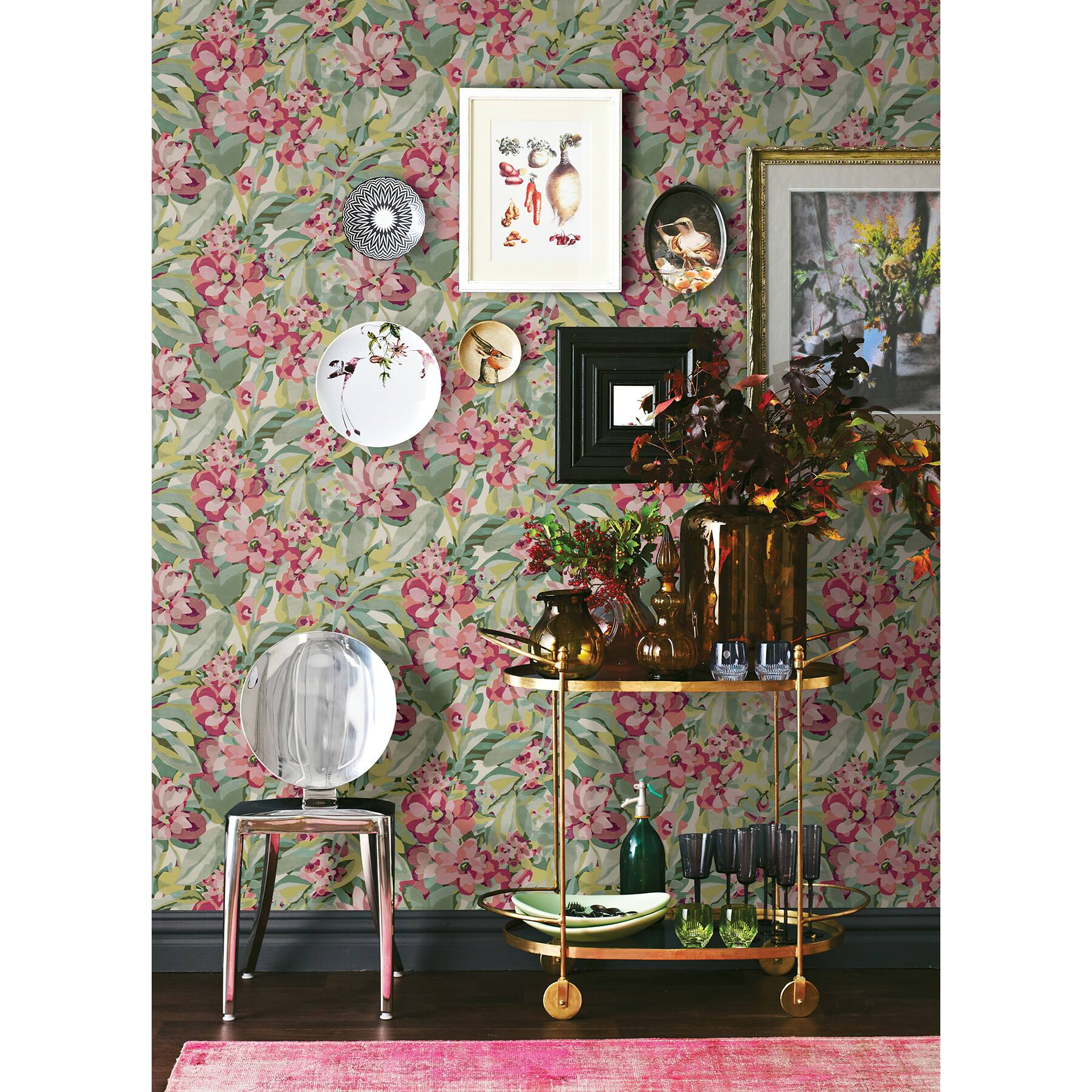Caroline et Bettina Wine Belles Fleurs Peel &#x26; Stick Wallpaper