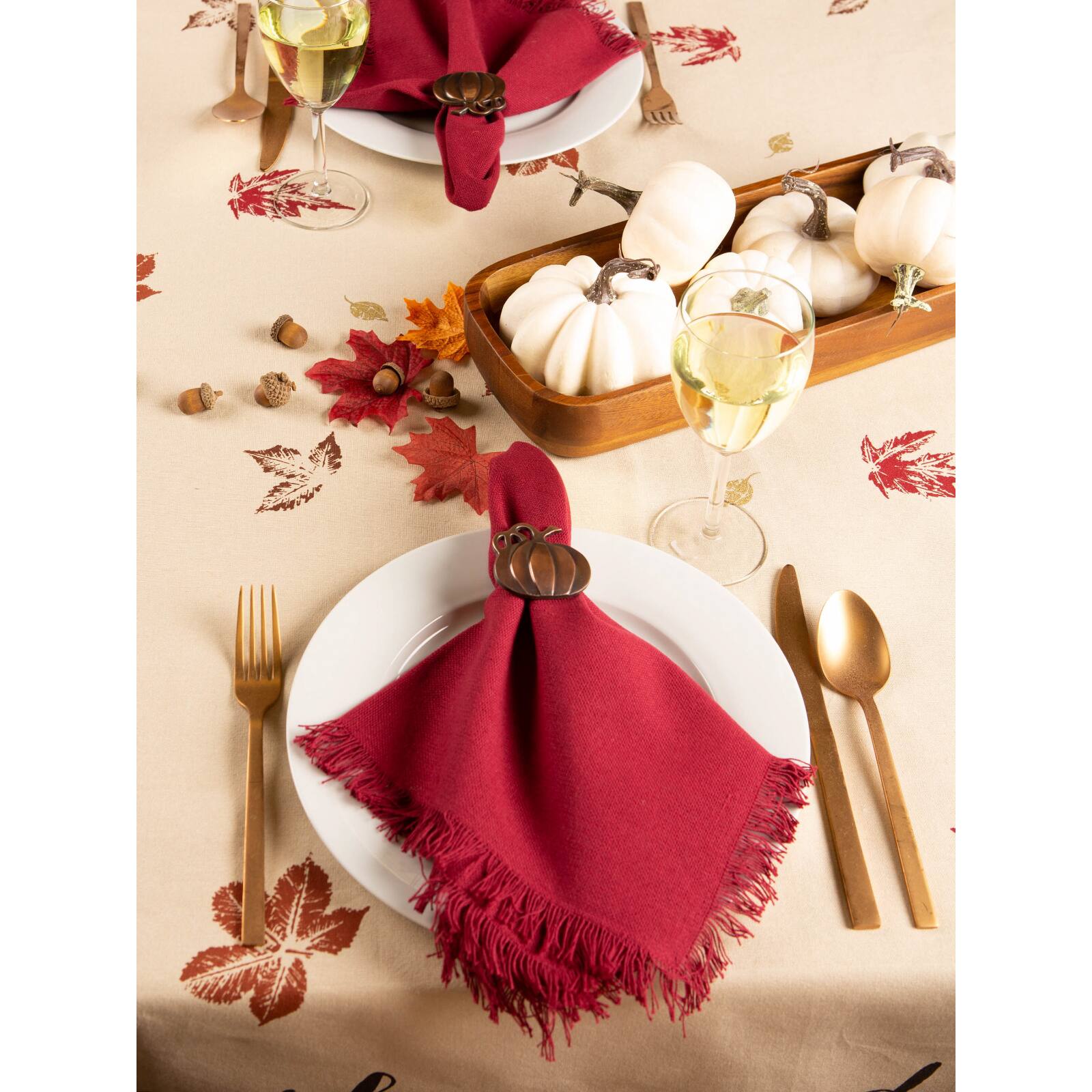 DII&#xAE; 52&#x22; Rustic Leaves Print Tablecloth