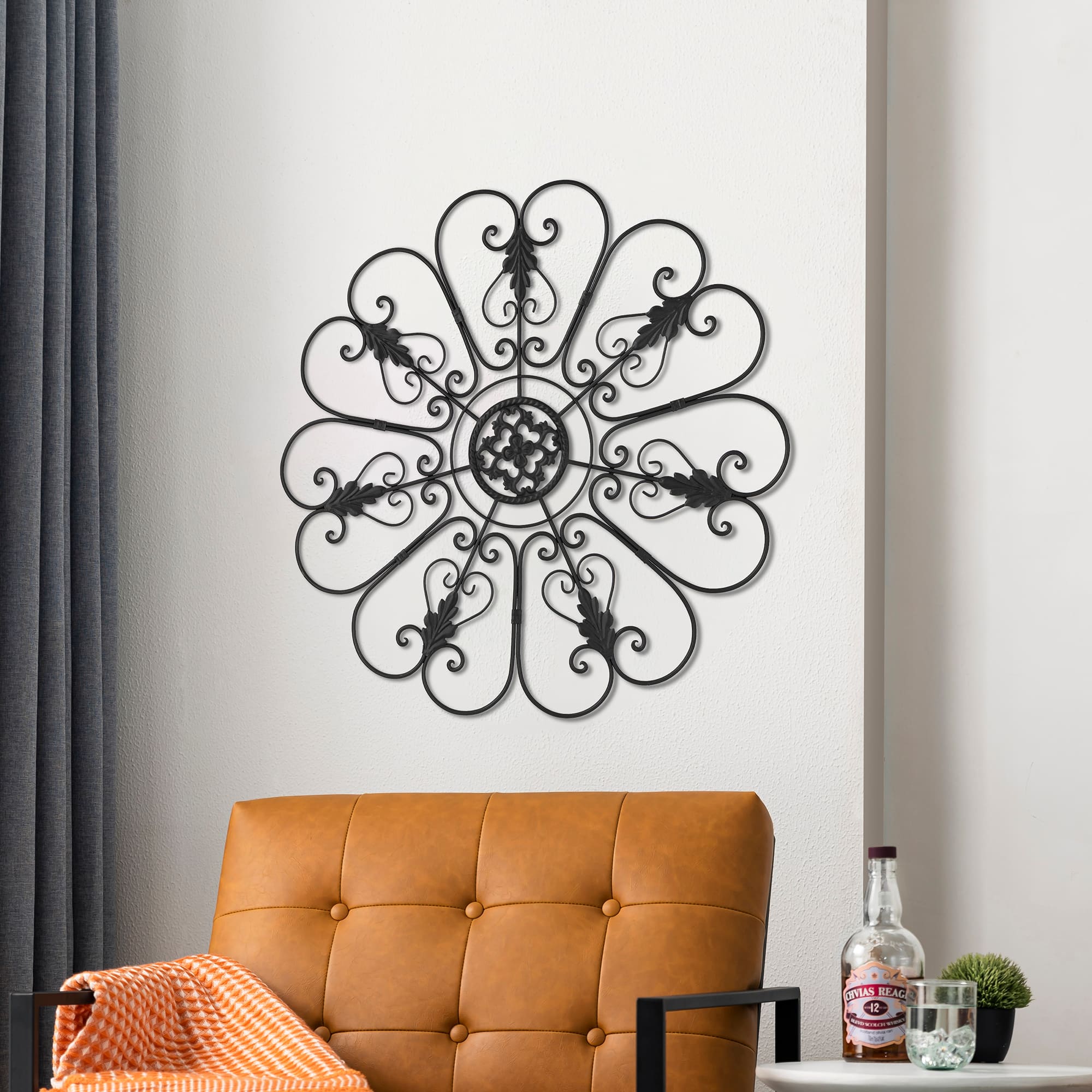 Glitzhome® 23.75" Traditional Iron Scroll Wall Décor