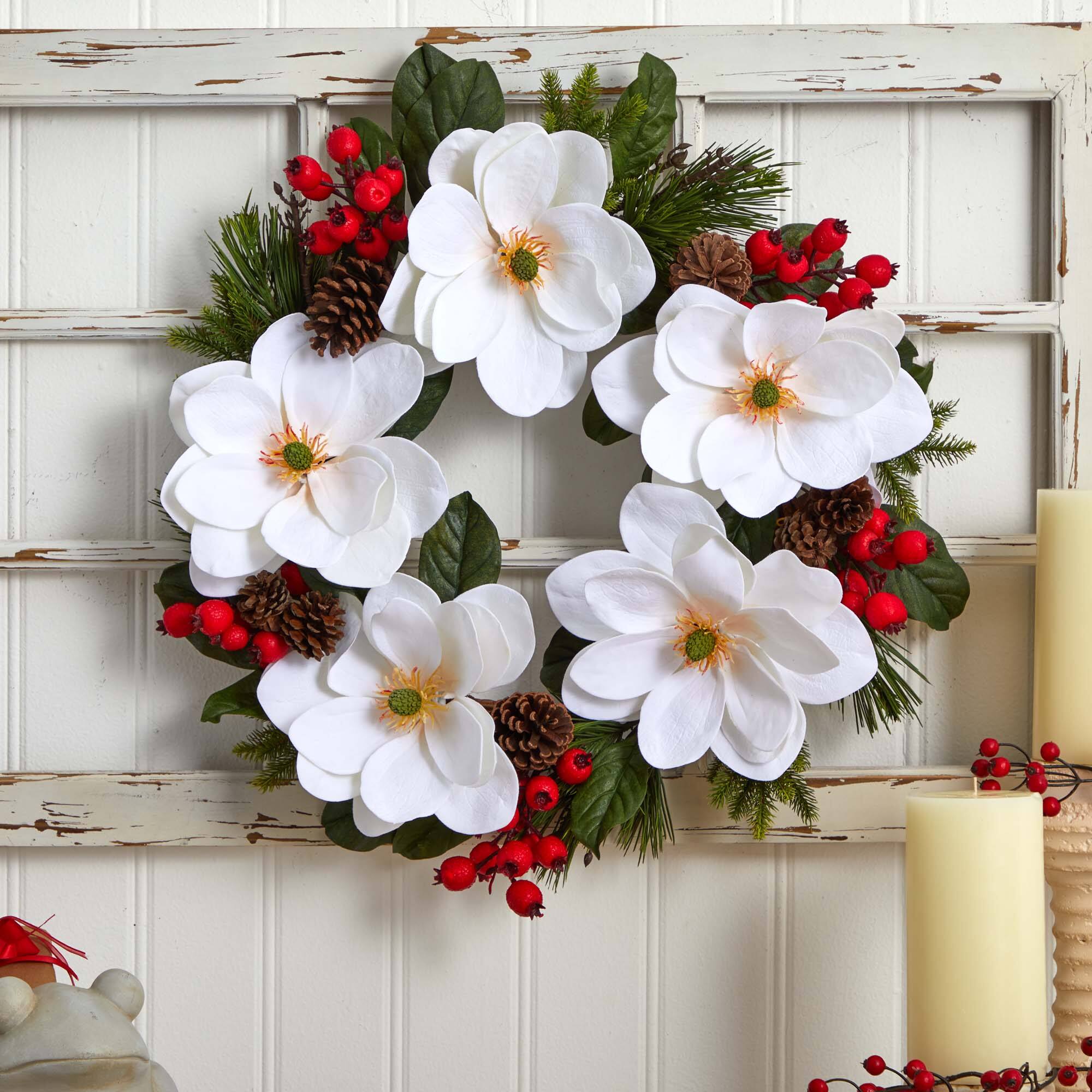 26&#x22; Magnolia, Pine &#x26; Berries Wreath