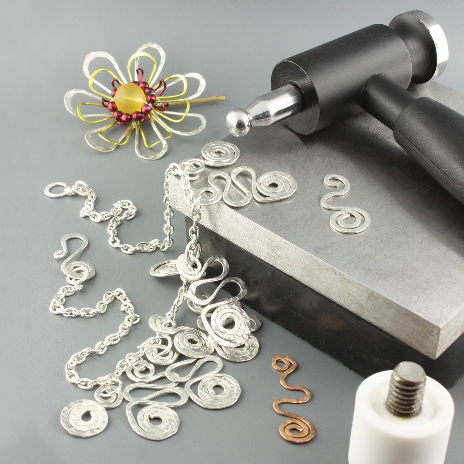 The Beadsmith&#xAE; Whammer&#xAE; Interchangeable Nylon Head &#x26; Dapping Head Hammer