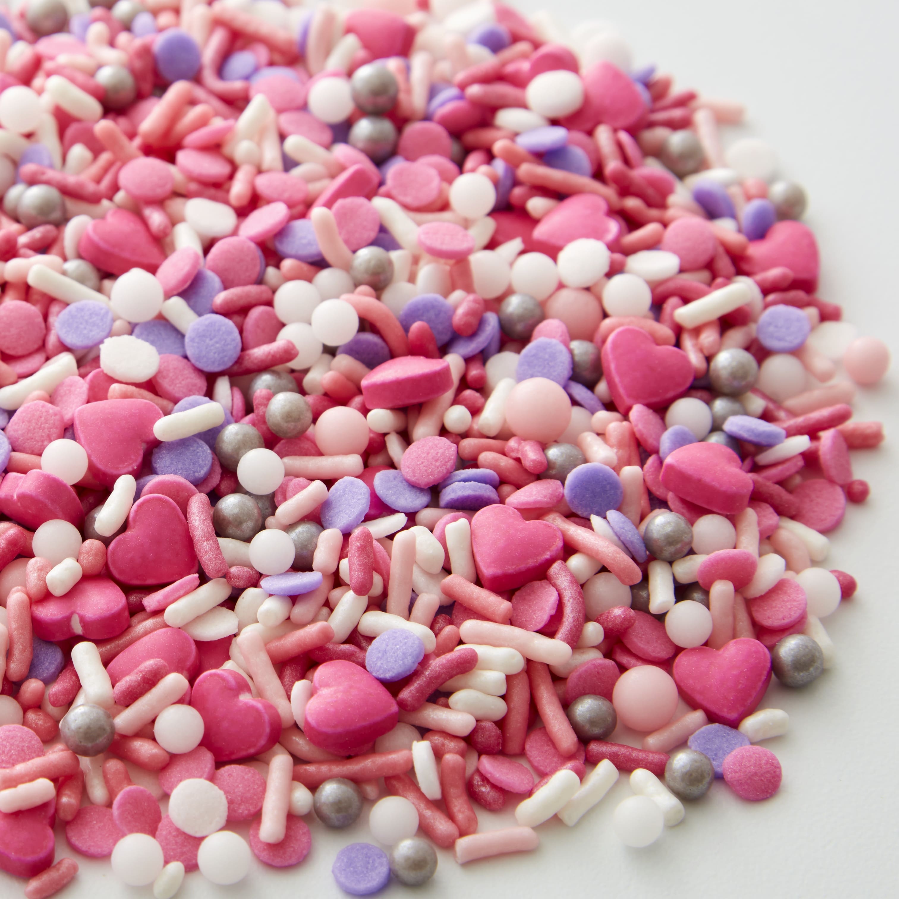 Wilton&#xAE; Pink and Purple Valentine Sprinkles Mix