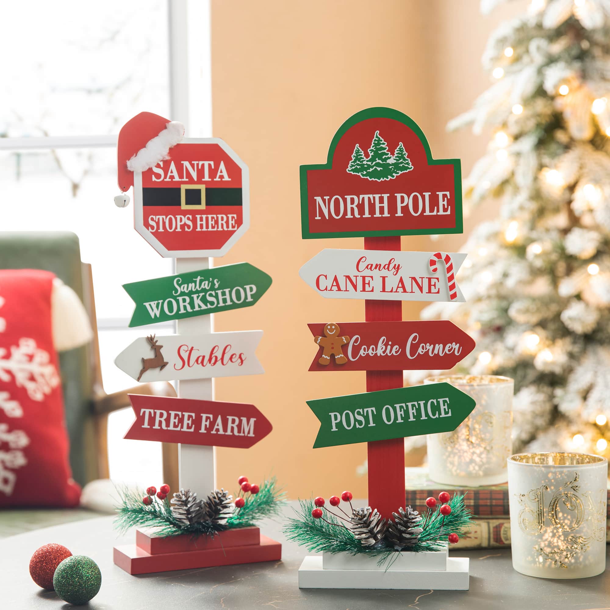 Glitzhome&#xAE; 16.5&#x22; Christmas Sign Table D&#xE9;cor Set