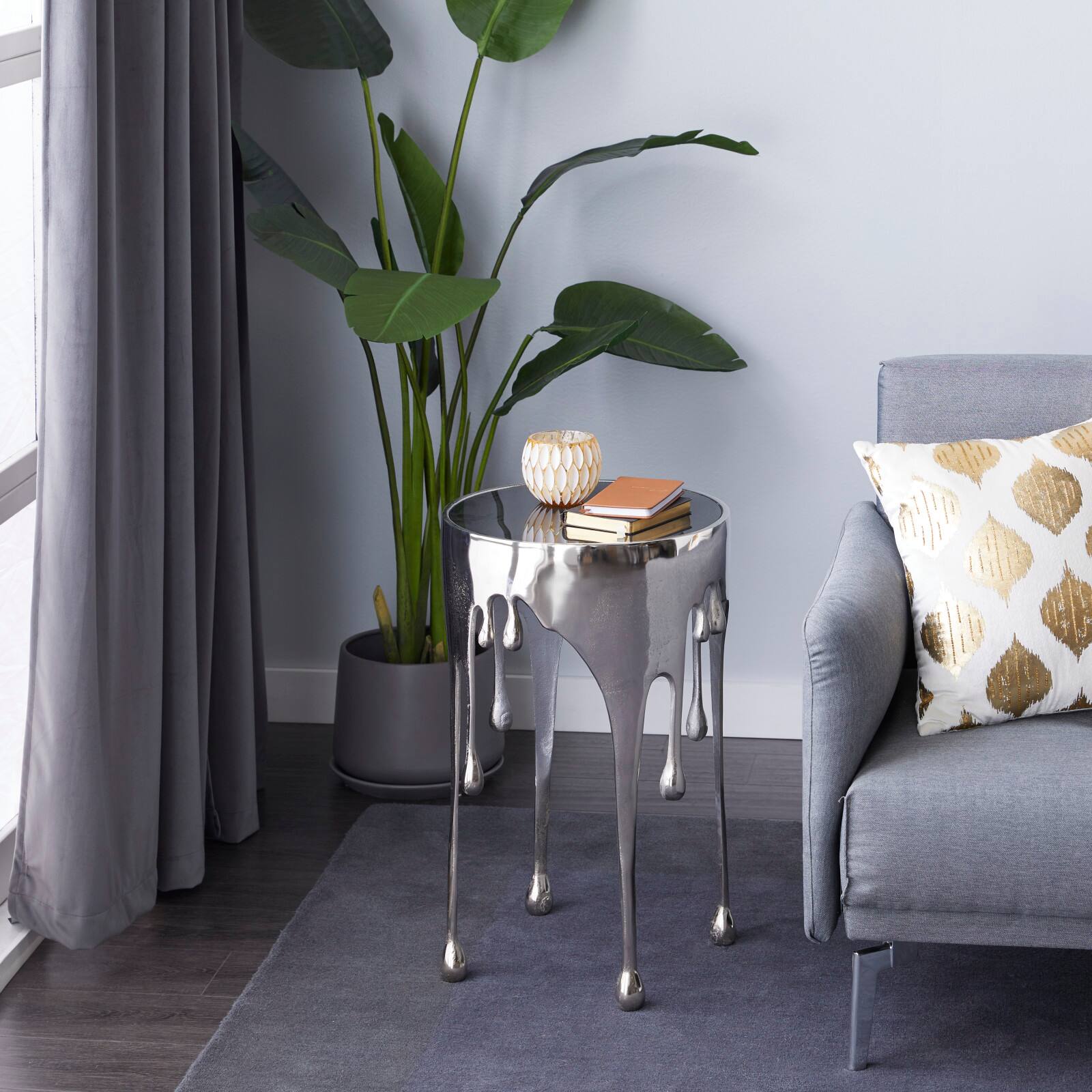 24&#x22; Silver Contemporary Aluminum Accent Table