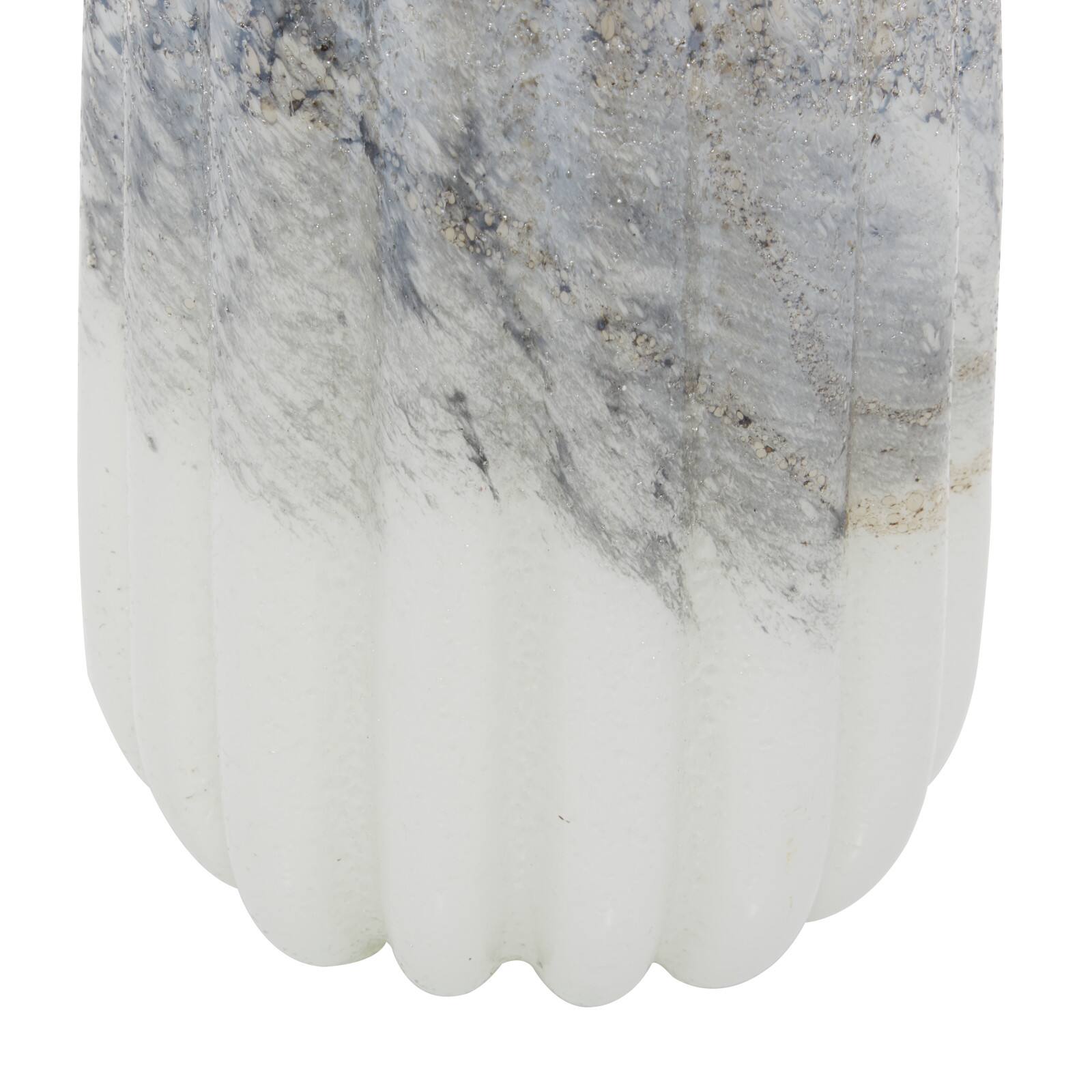 The Novogratz Gray Contemporary Glass Vase Set