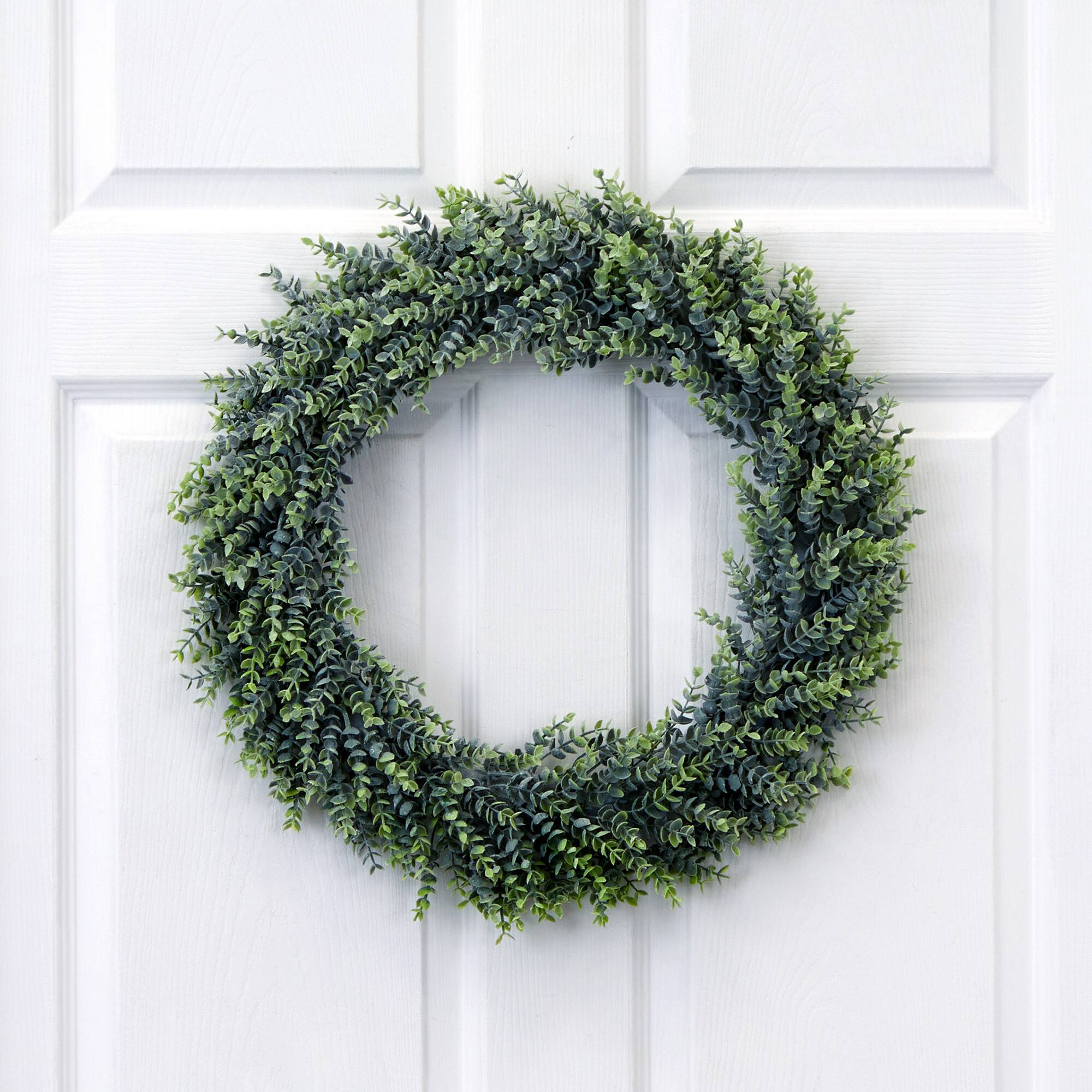 20&#x22; Artificial Eucalyptus Boxwood Wreath