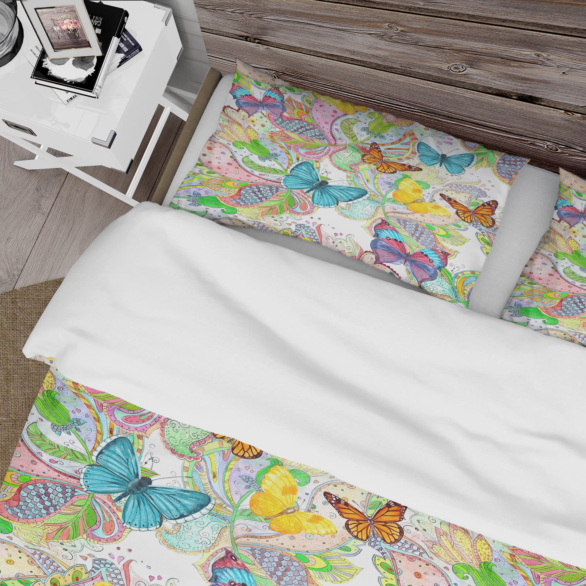 Designart &#x27;Bohemian Colorfull Butterflies with Magic Flora&#x27; Floral Bedding Set - Duvet Cover &#x26; Shams