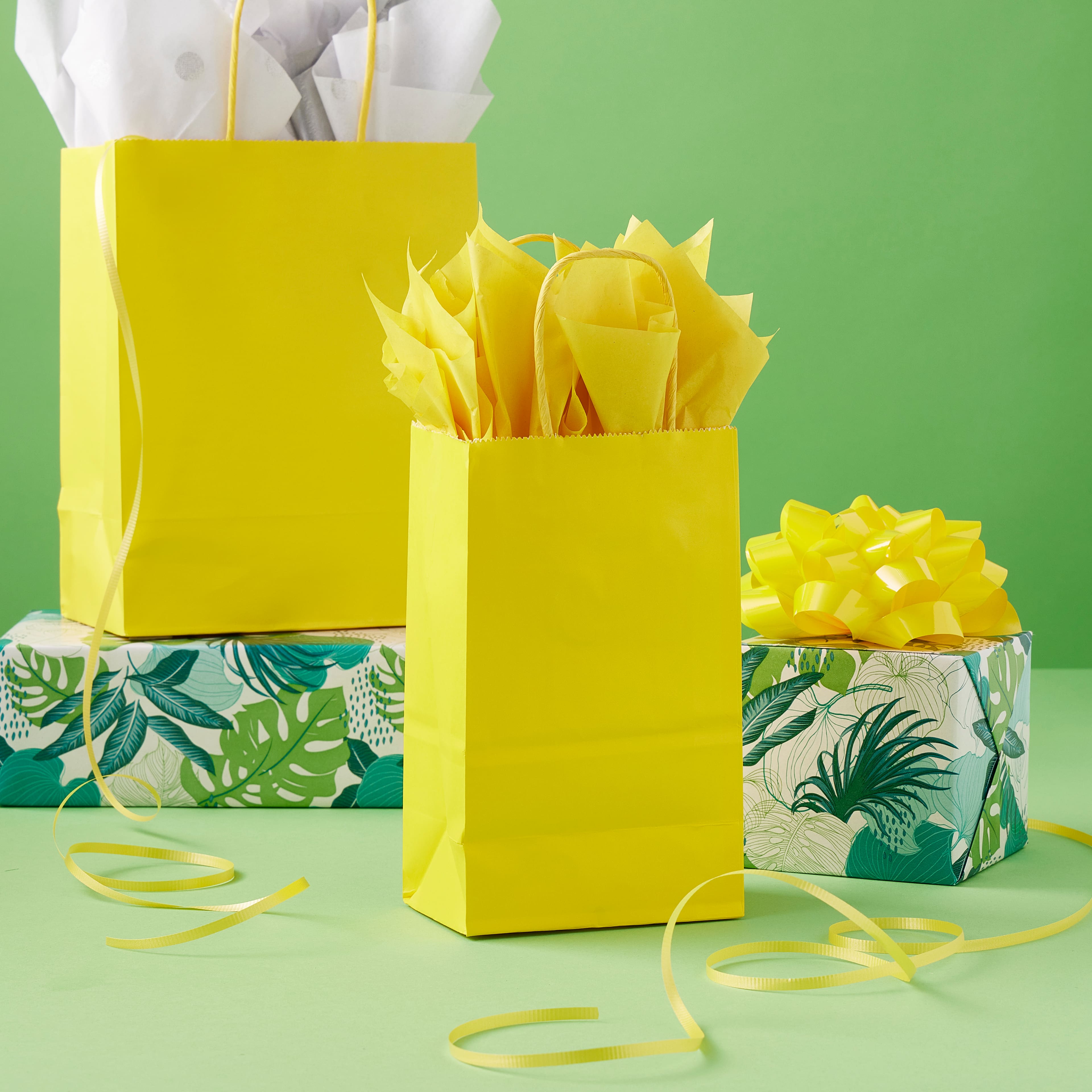 Unique Bargains Paper Gift Bag Pack Lemon Storage Bag for Party Favor Yellow 4.8x3x9.1 inch