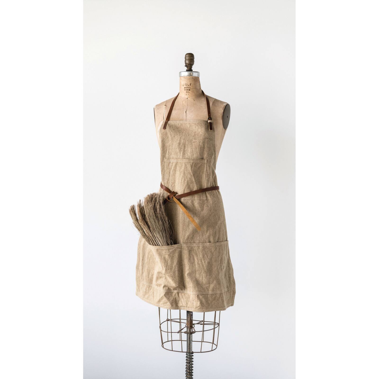 Hello Honey® Khaki Apron with Pockets & Leather Ties