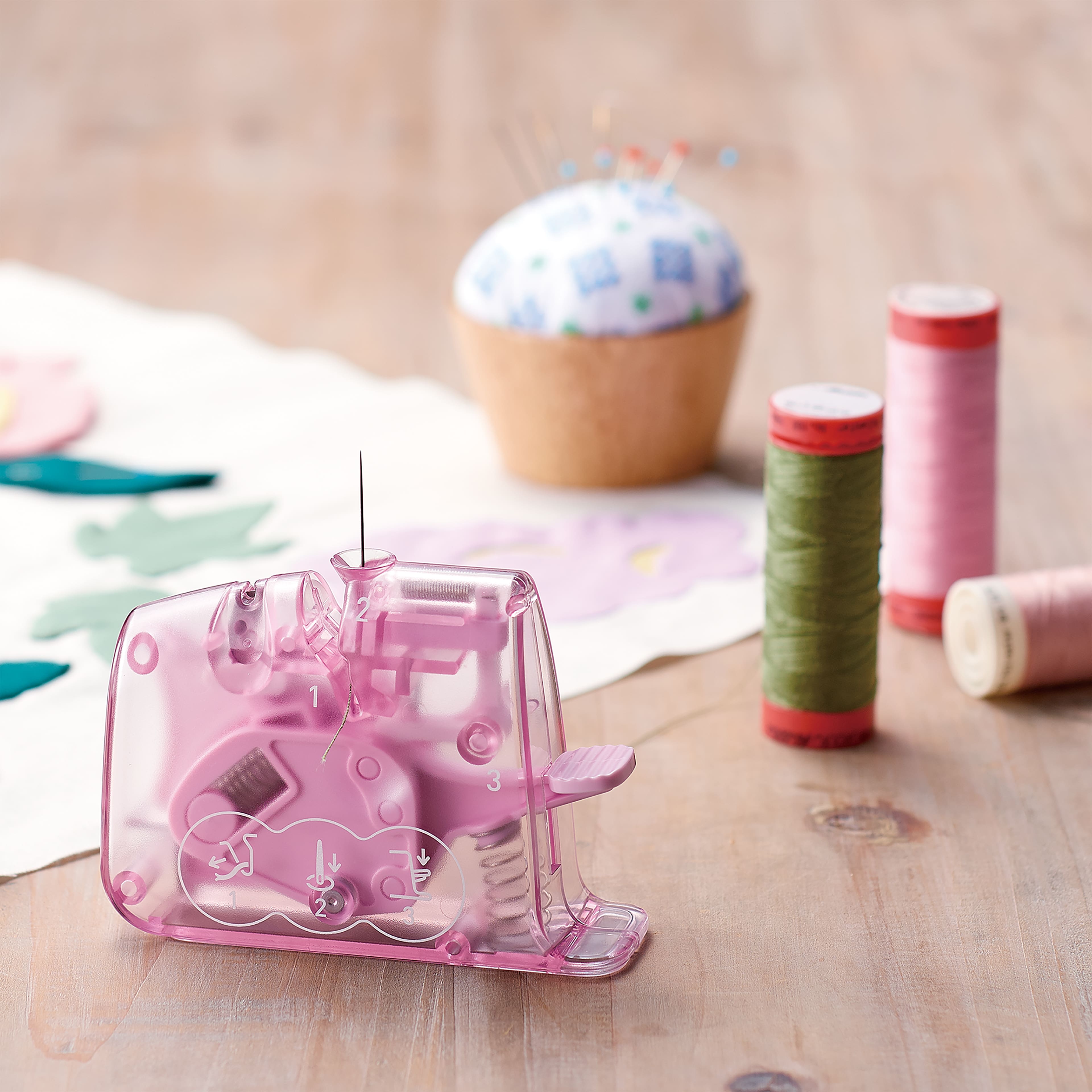 Clover "Quick" Desk Needle Threader