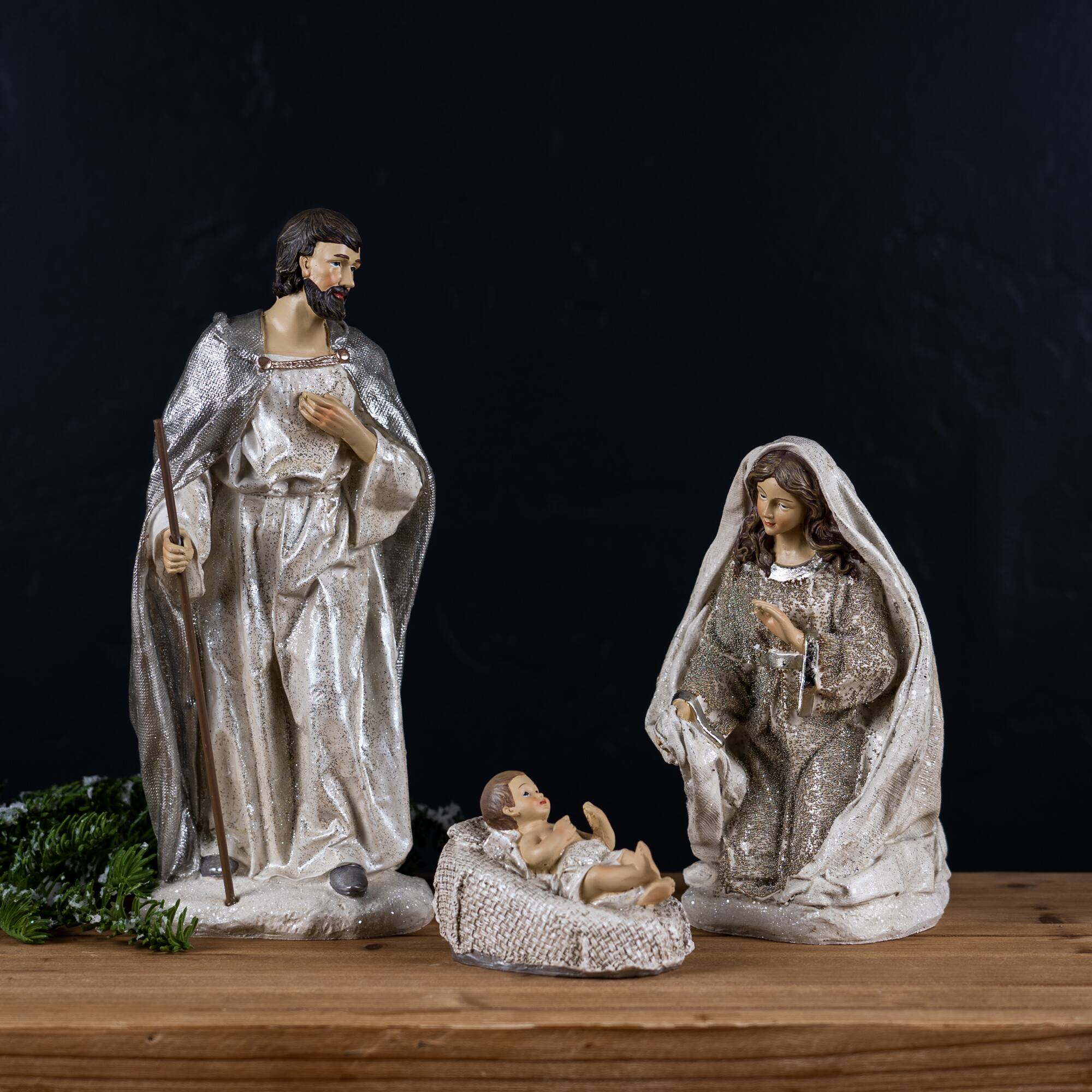 Glitter Finished Holy Family Nativity Figurines Set