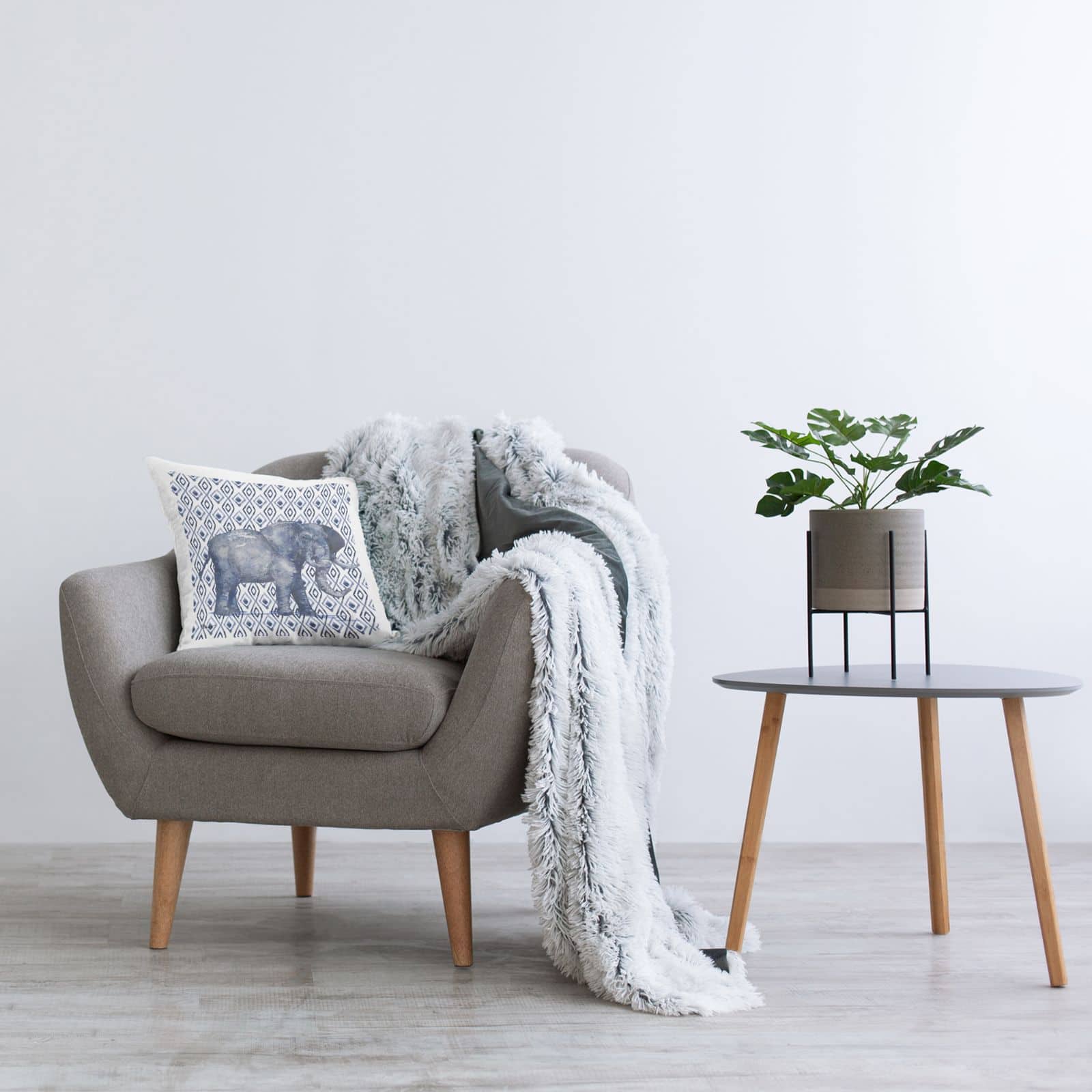 Stupell Industries Blue Elephant Geometric Diamond Pattern Throw Pillow, 18" x 18"