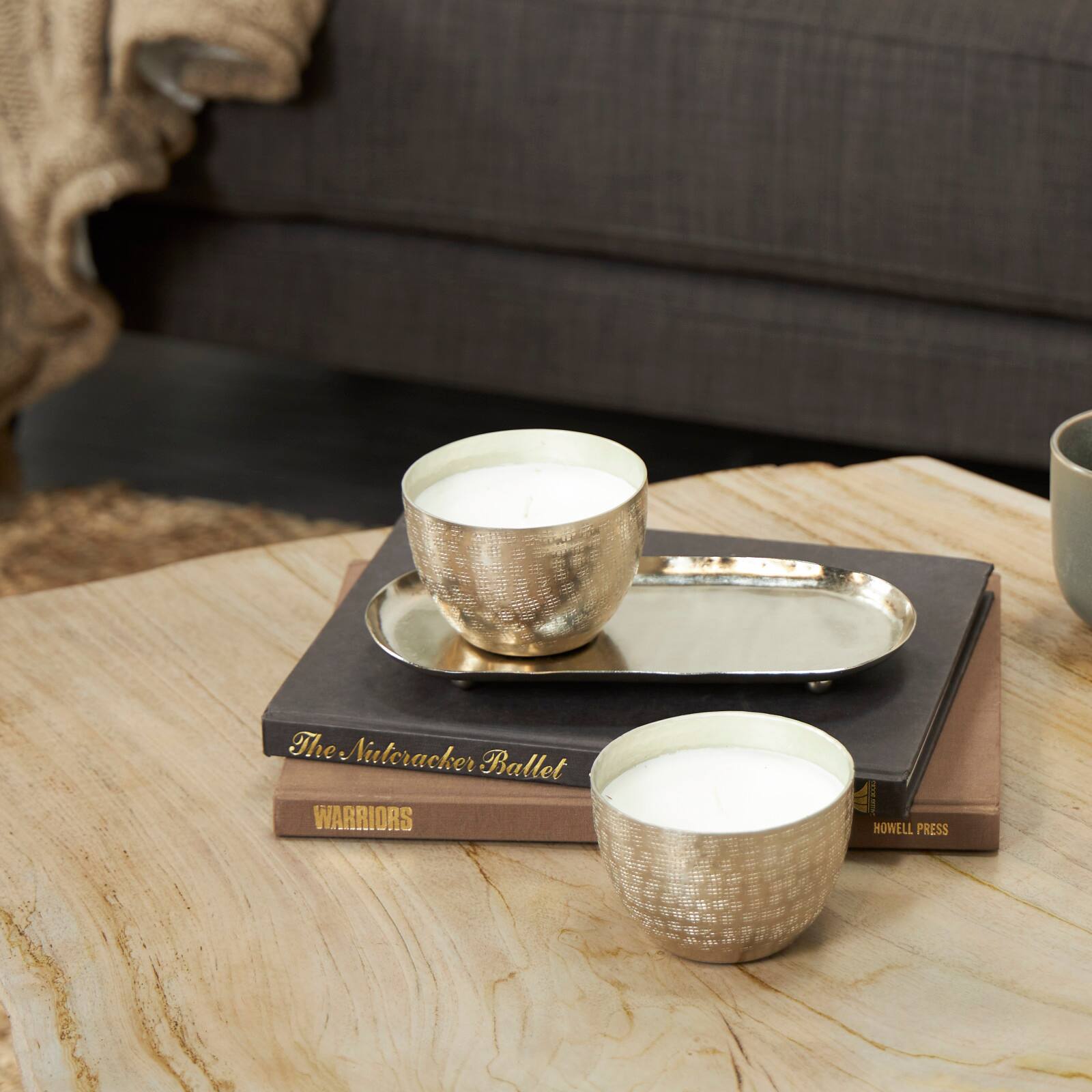 Campfire Scented Candles in Silver Grid Patterned Bowls Set