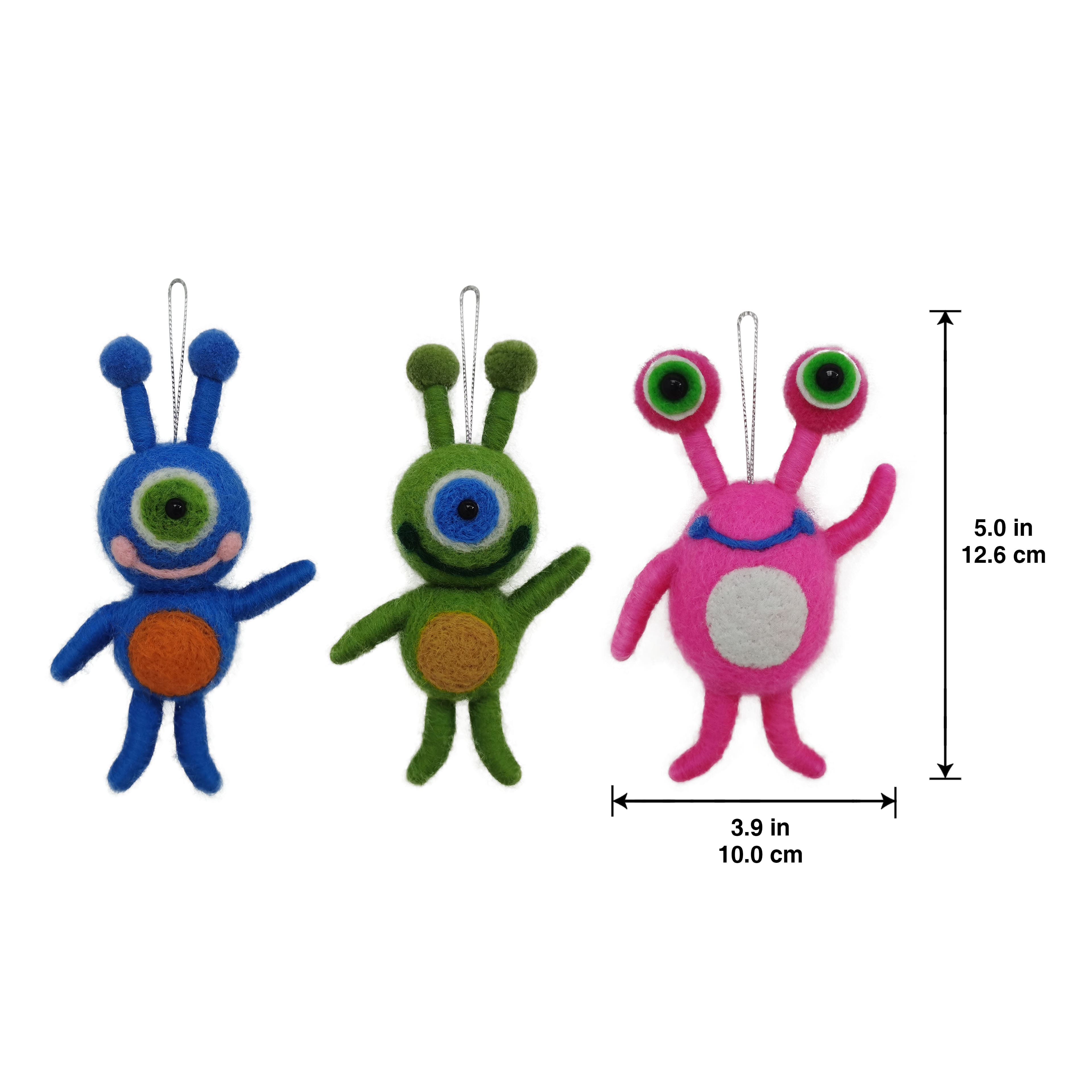 Assorted 5&#x22; Felt Alien Ornament, 1pc. by Ashland&#xAE;