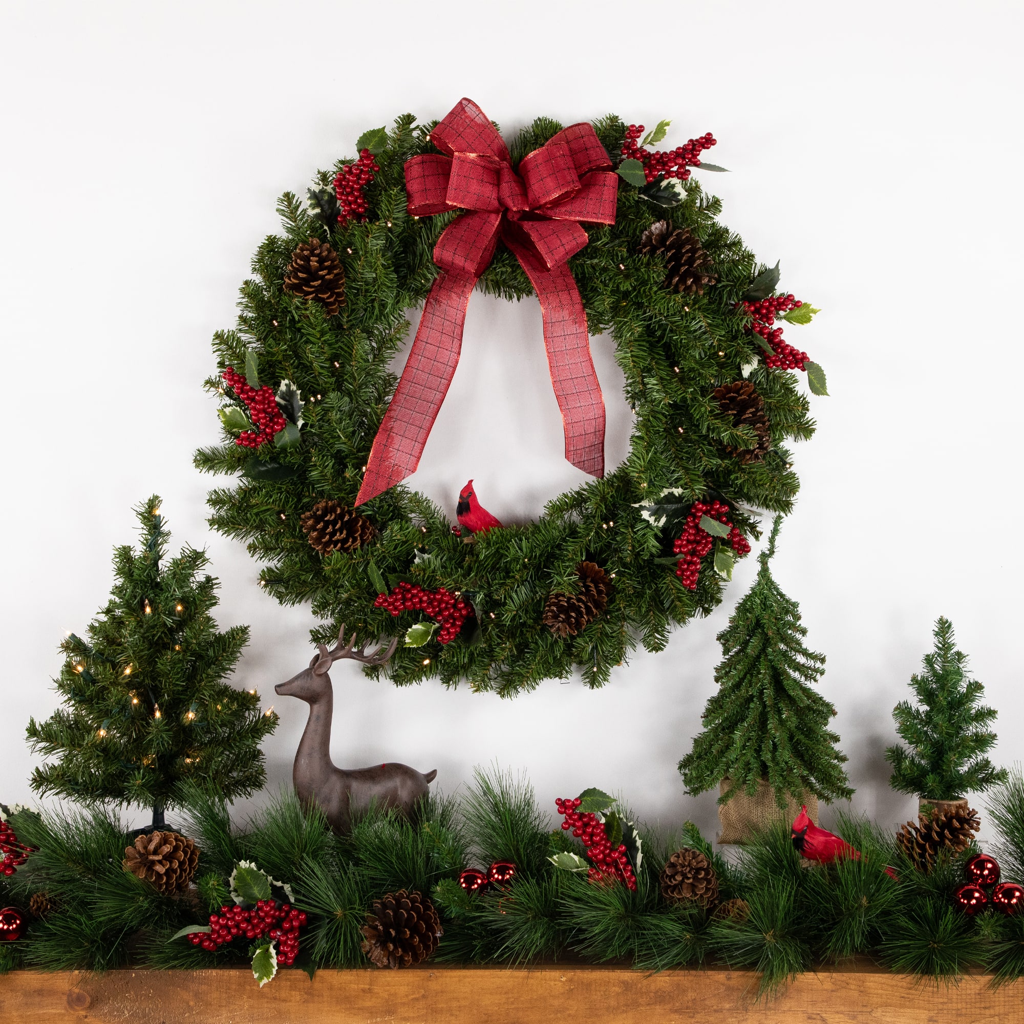 30&#x22; LED Canadian Pine Artificial Christmas Wreath