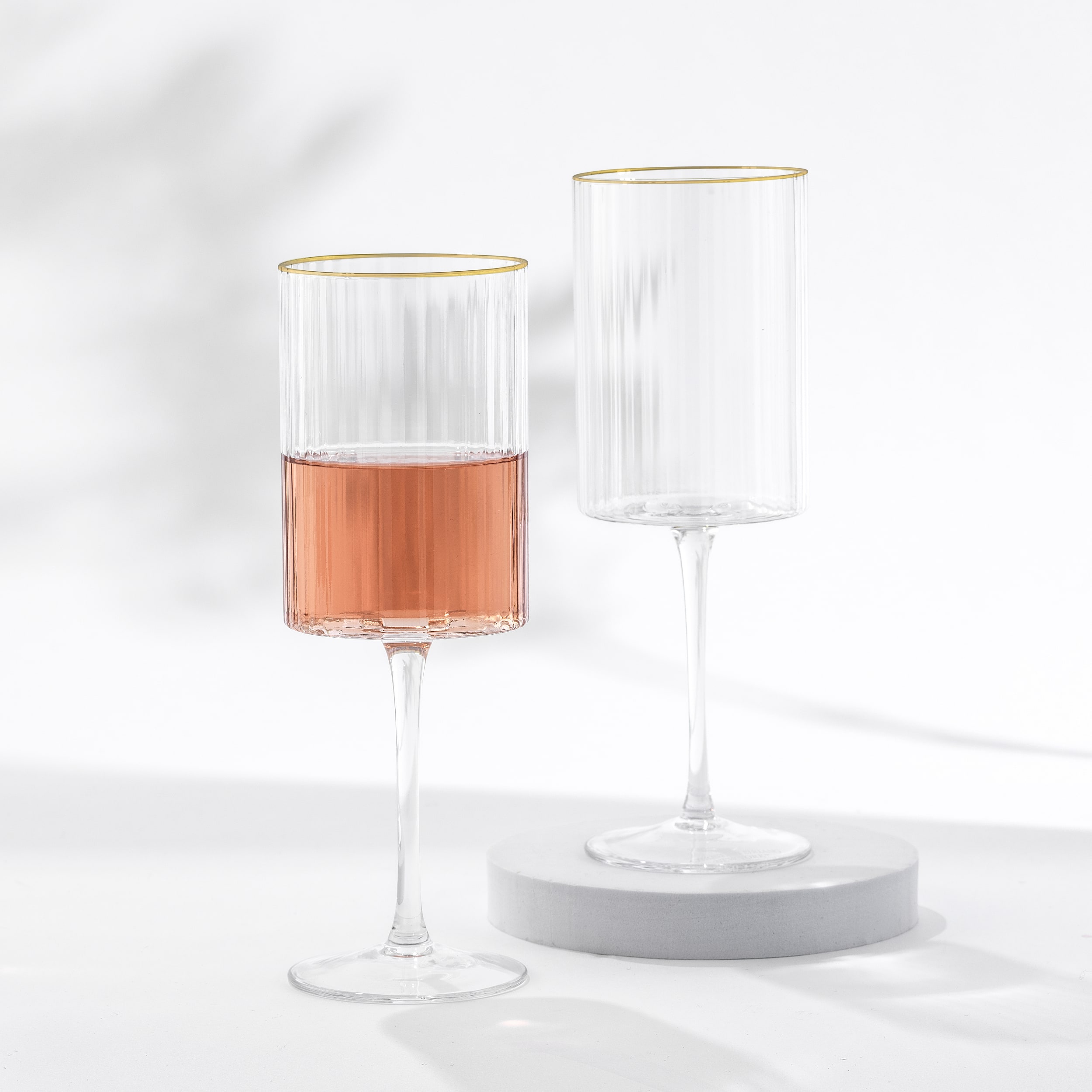 Joyjolt Christian Siriano New York Chroma Iridescent Red Wine Glass - 17.5  Oz - Set Of 2 : Target