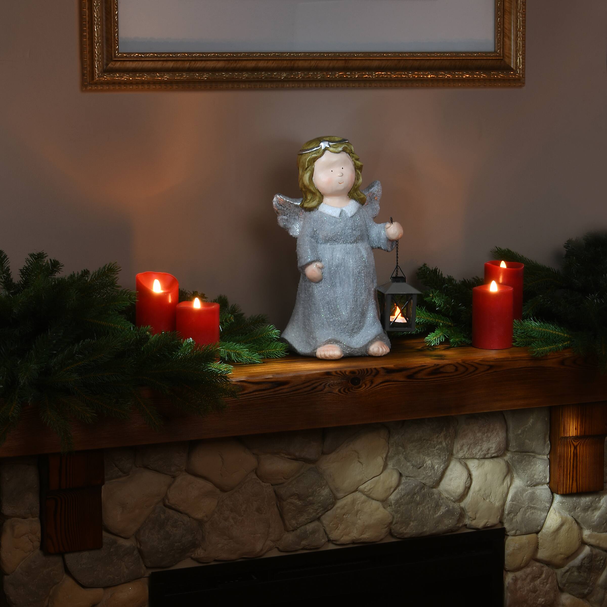 16" Angel With Lantern Décor