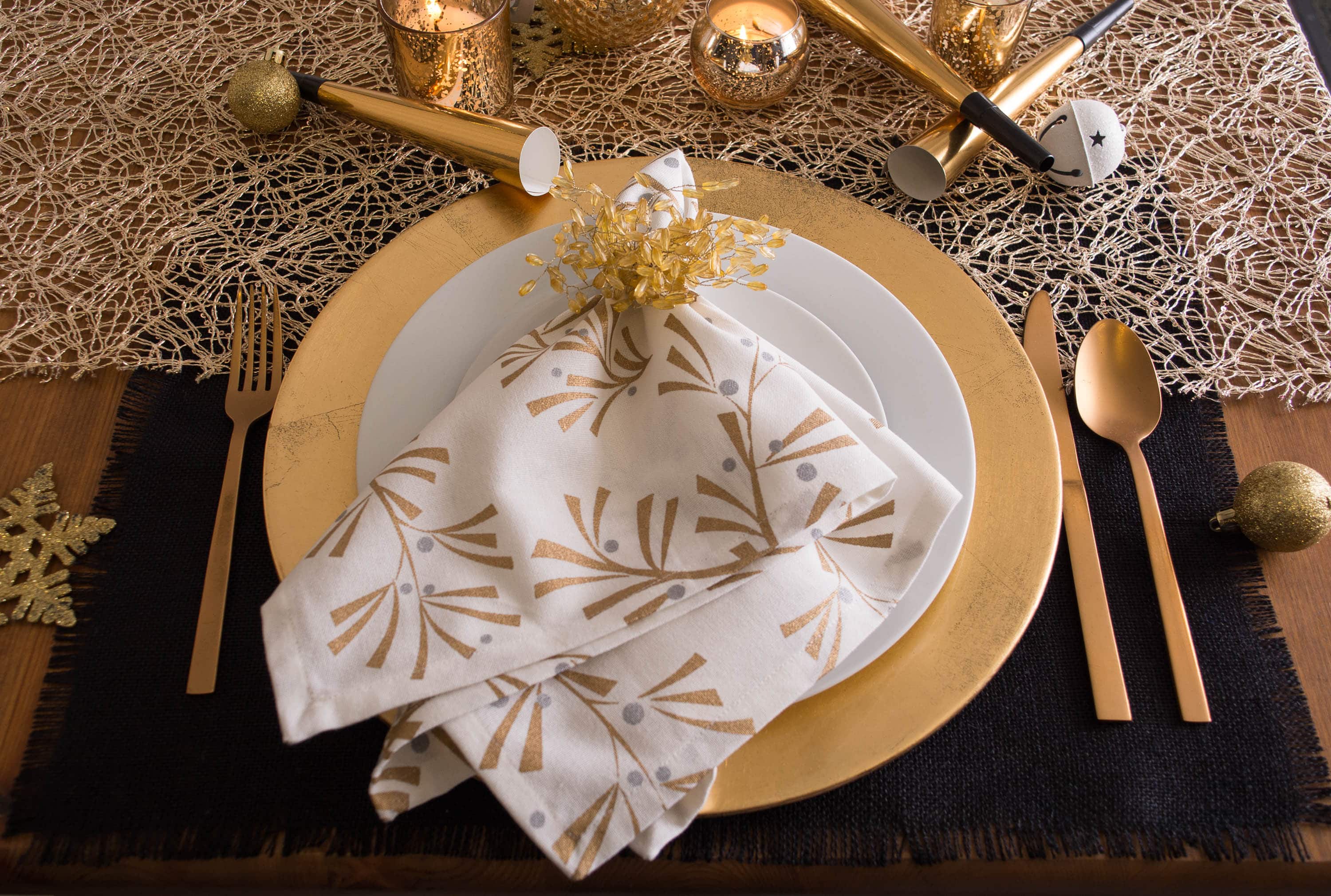 DII&#xAE; Black Jute Placemat (Set of 6)