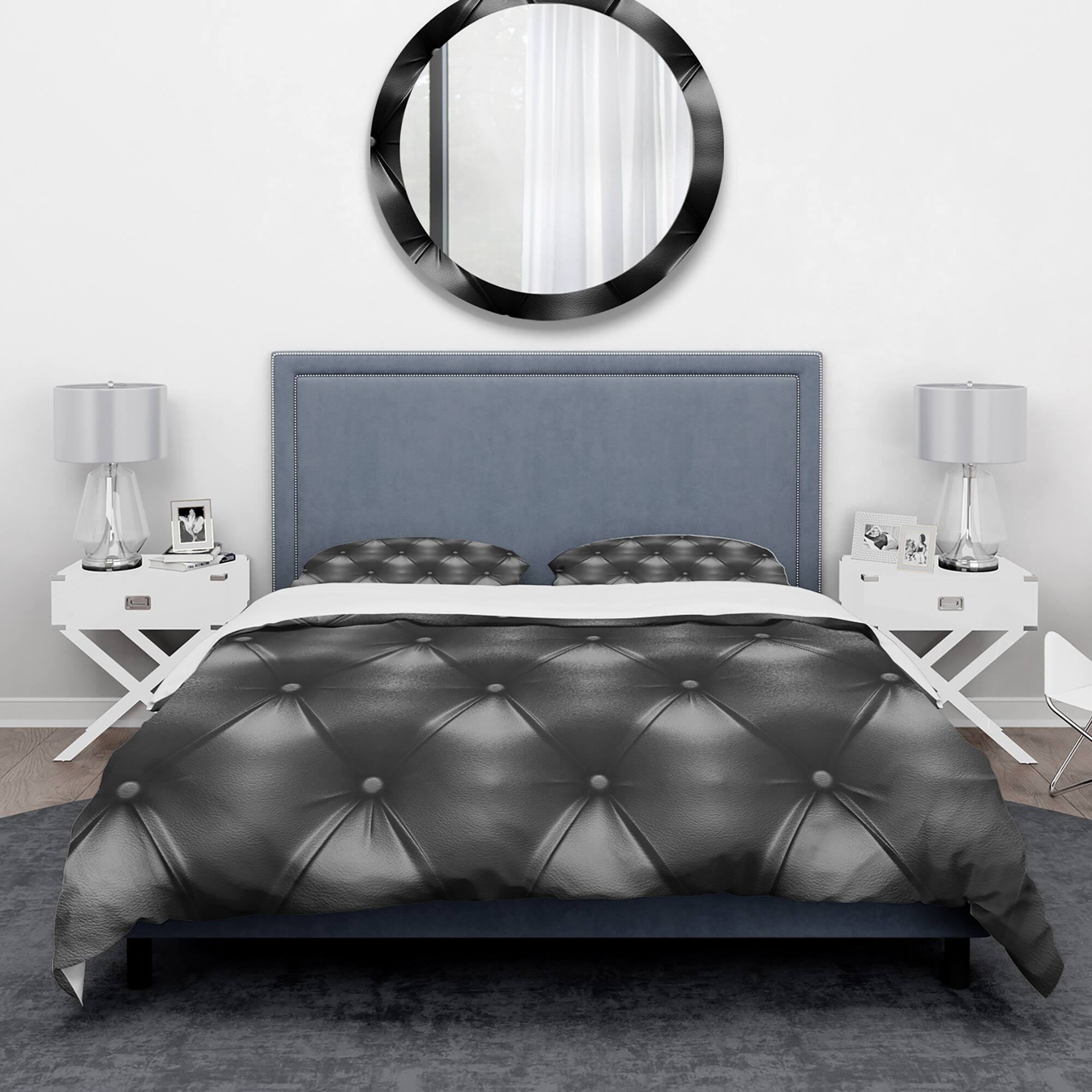 Designart &#x27;Luxury Classic Black Sofa Leather&#x27; Modern &#x26; Contemporary Bedding Set - Duvet Cover &#x26; Shams