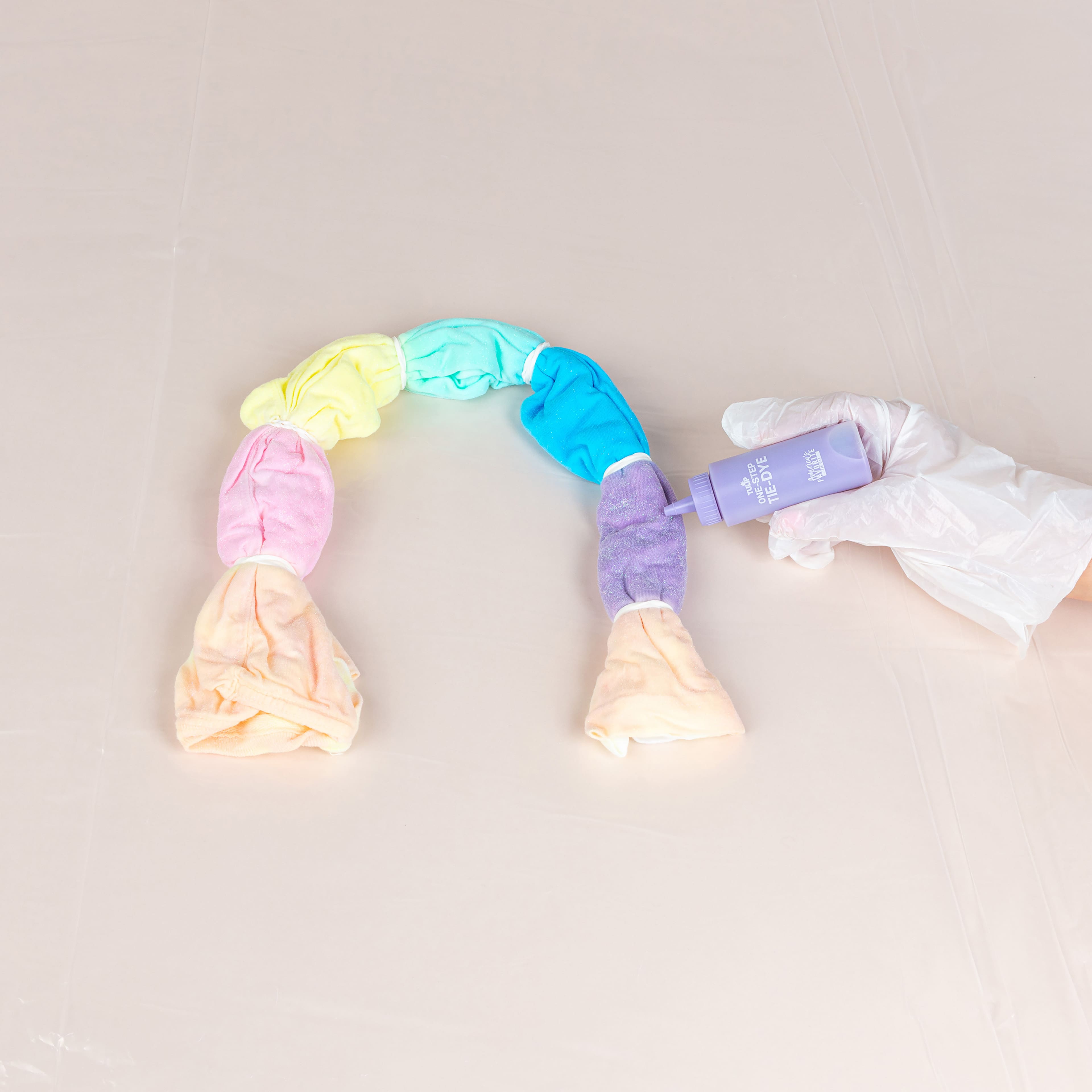 Tulip&#xAE; 6 Color Glitter Tie Dye Kit