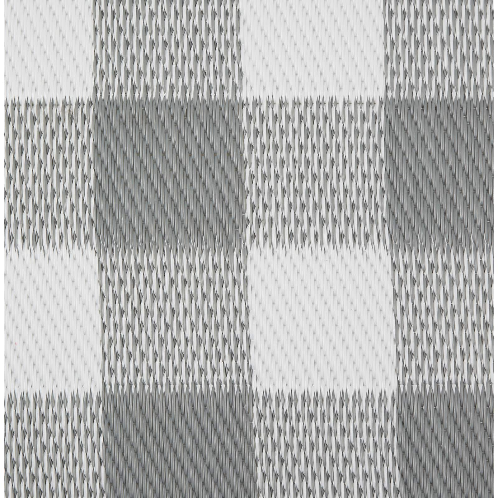 DII&#xAE; Buffalo Check Outdoor Rug, 4ft. x 6ft.