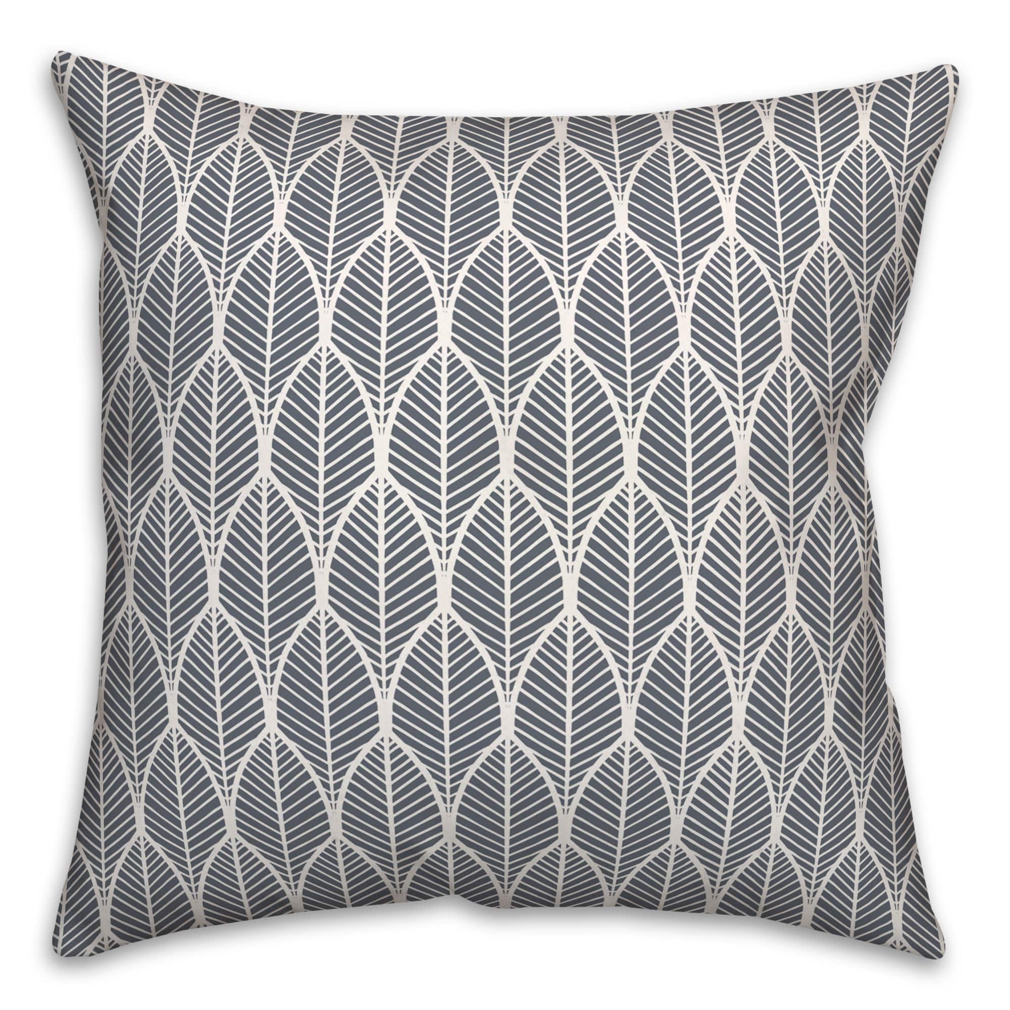 Leaf Pattern Indoor/Outdoor Throw Pillow