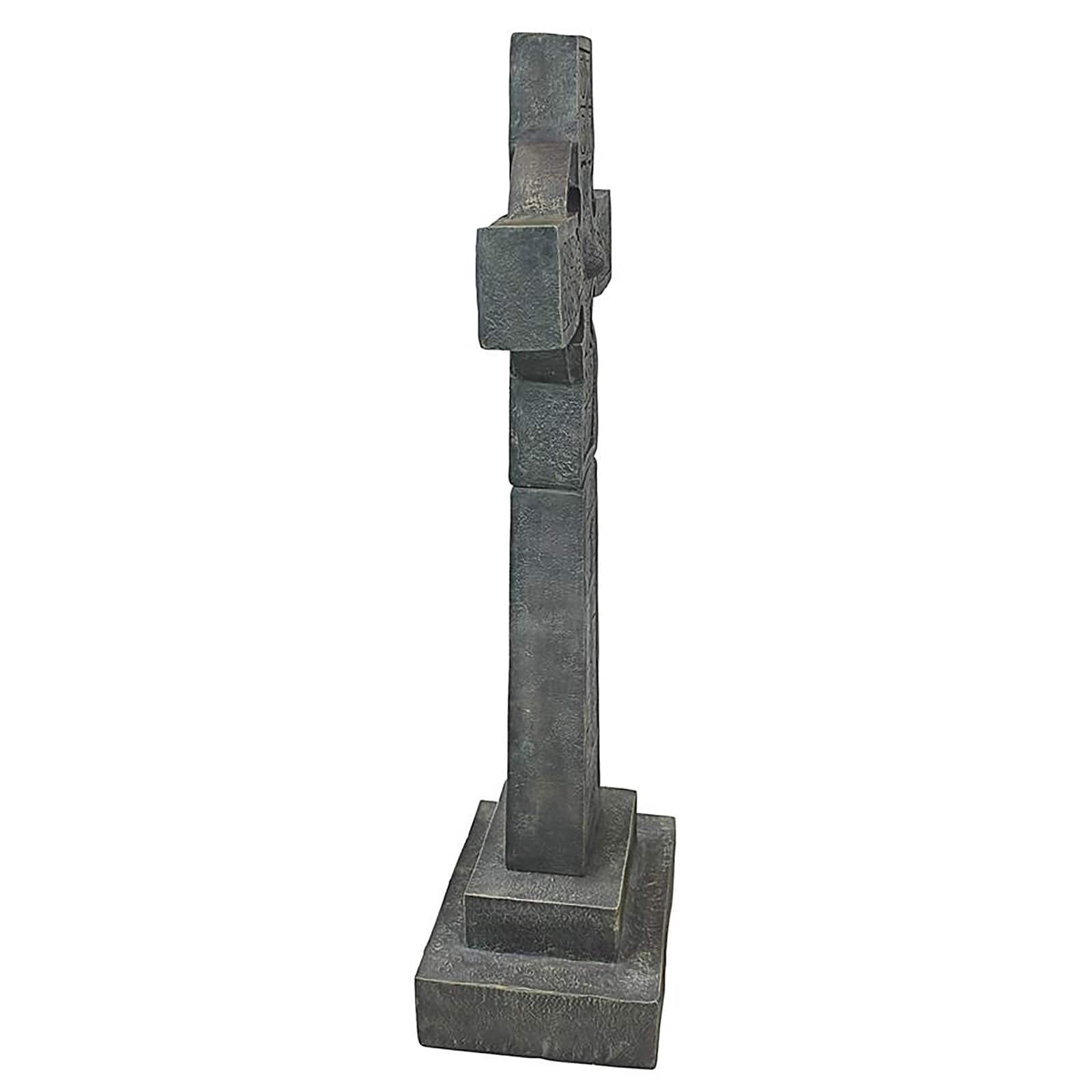 Design Toscano Full-Size Chisholm Highland Celtic Cross Statue