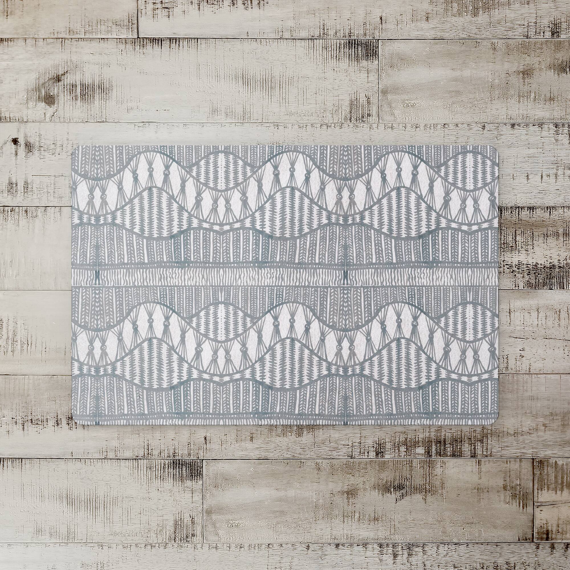 Lace Pattern Floor Mat