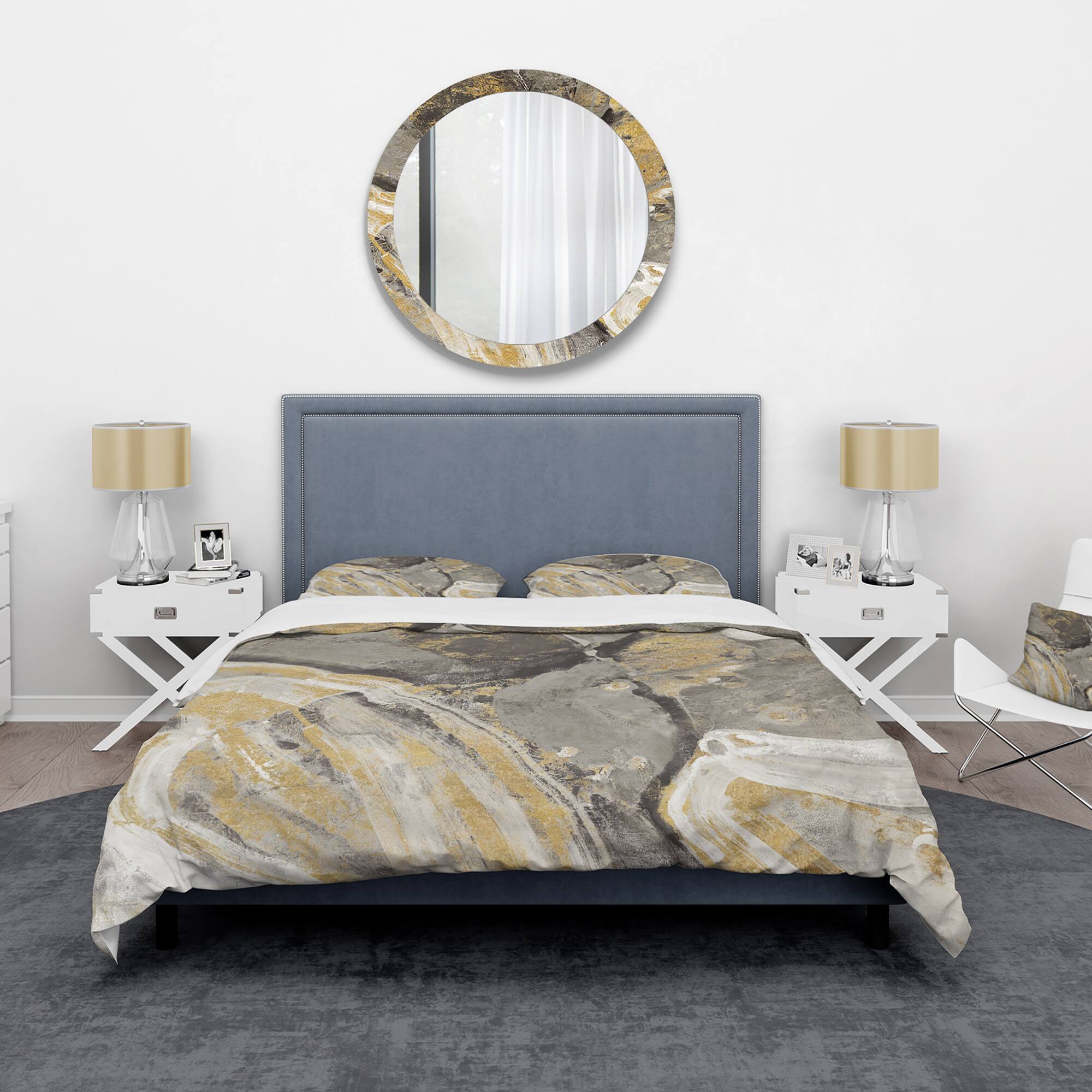 Designart 'Glam Phoenix Neutral' Glam Bedding Set - Duvet Cover & Shams