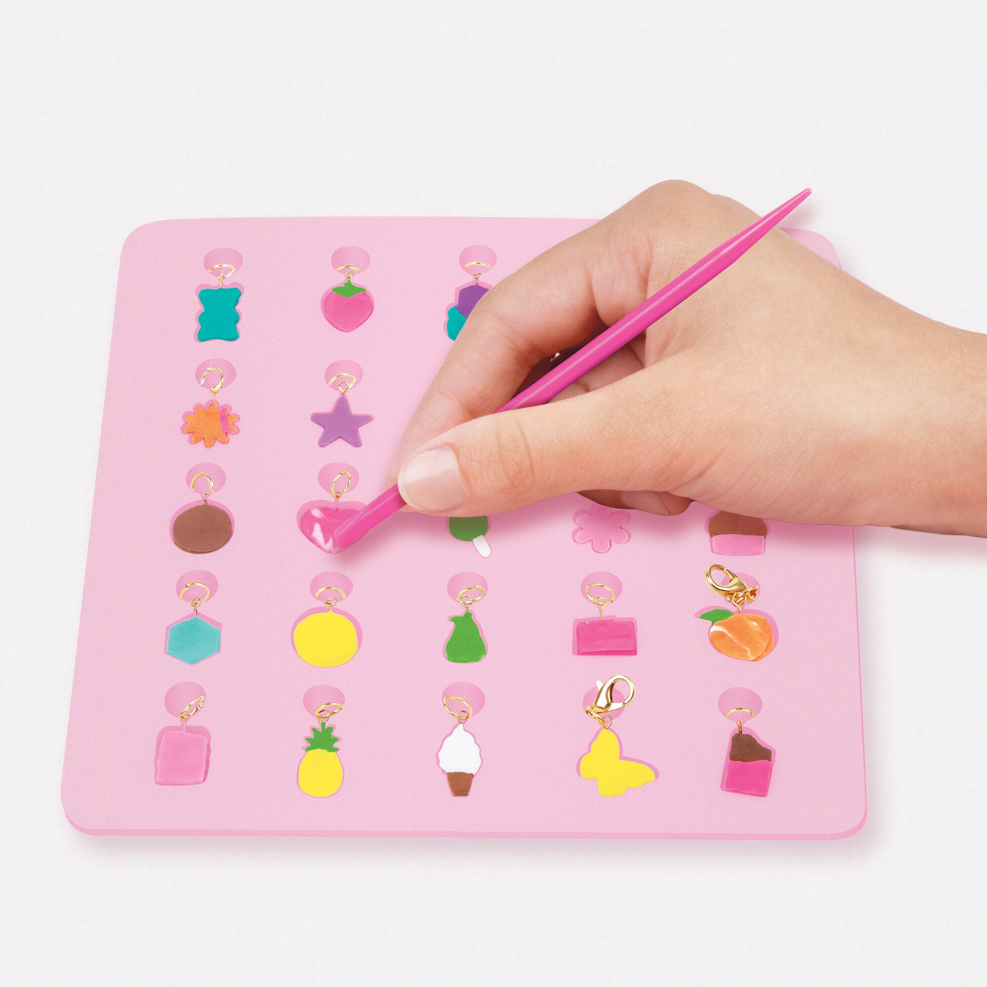 Make It Real&#x2122; Clay Charm DIY Jewelry Kit