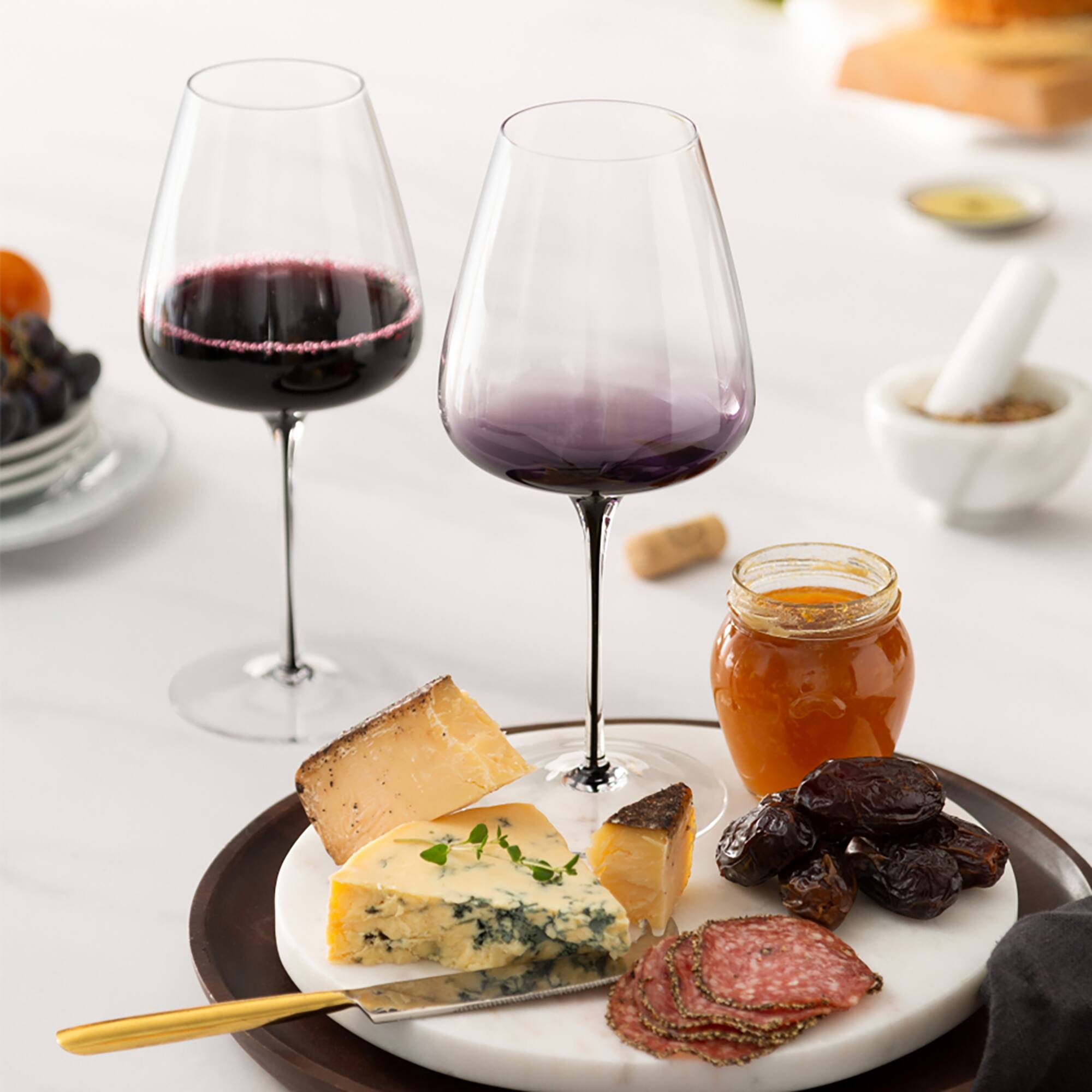 JoyJolt® 26.8oz. Black Swan Red Wine Glasses, 2ct.