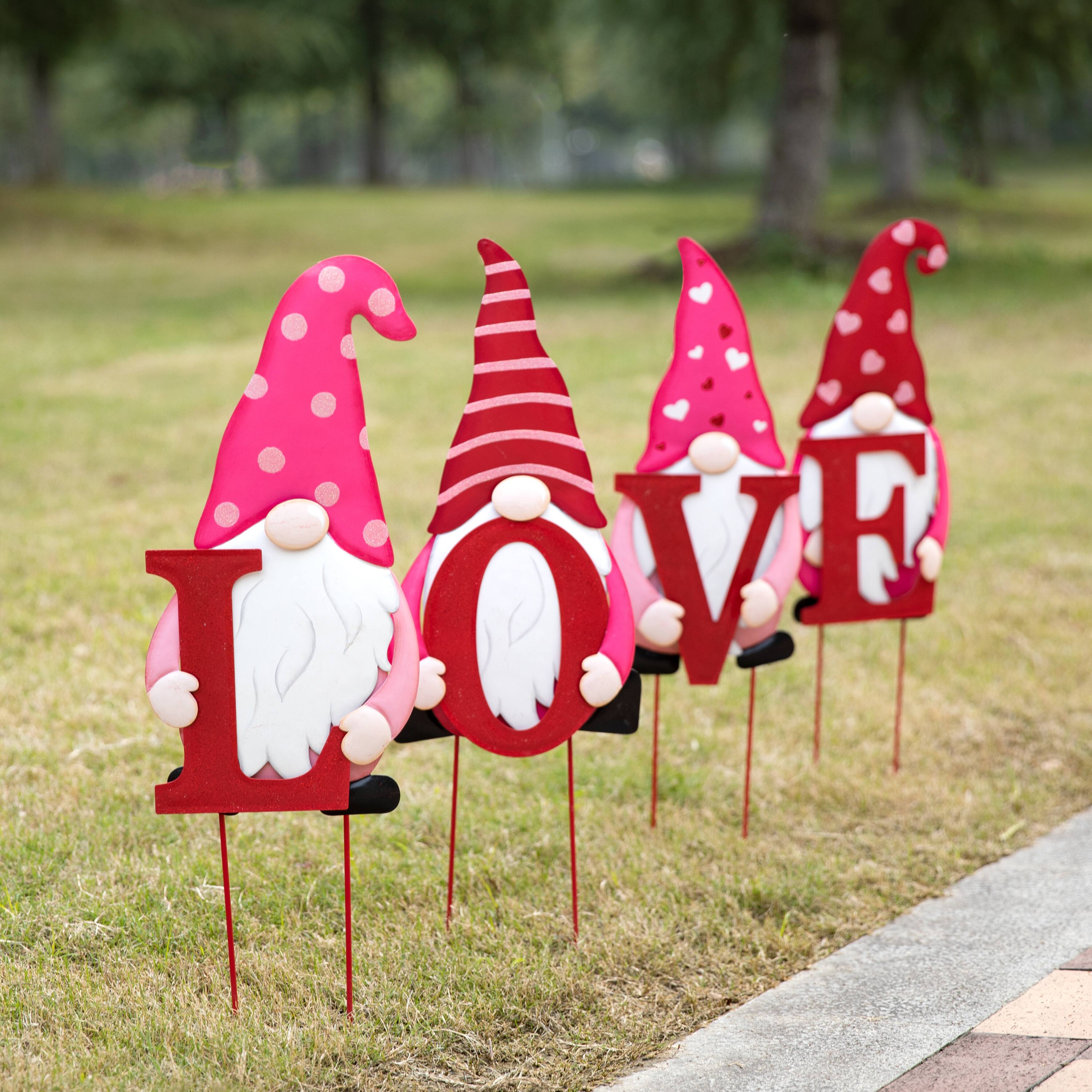 Glitzhome&#xAE; 24&#x22; Metal Valentine&#x27;s LOVE Gnome Yard Stake &#x26; Hanging Sign