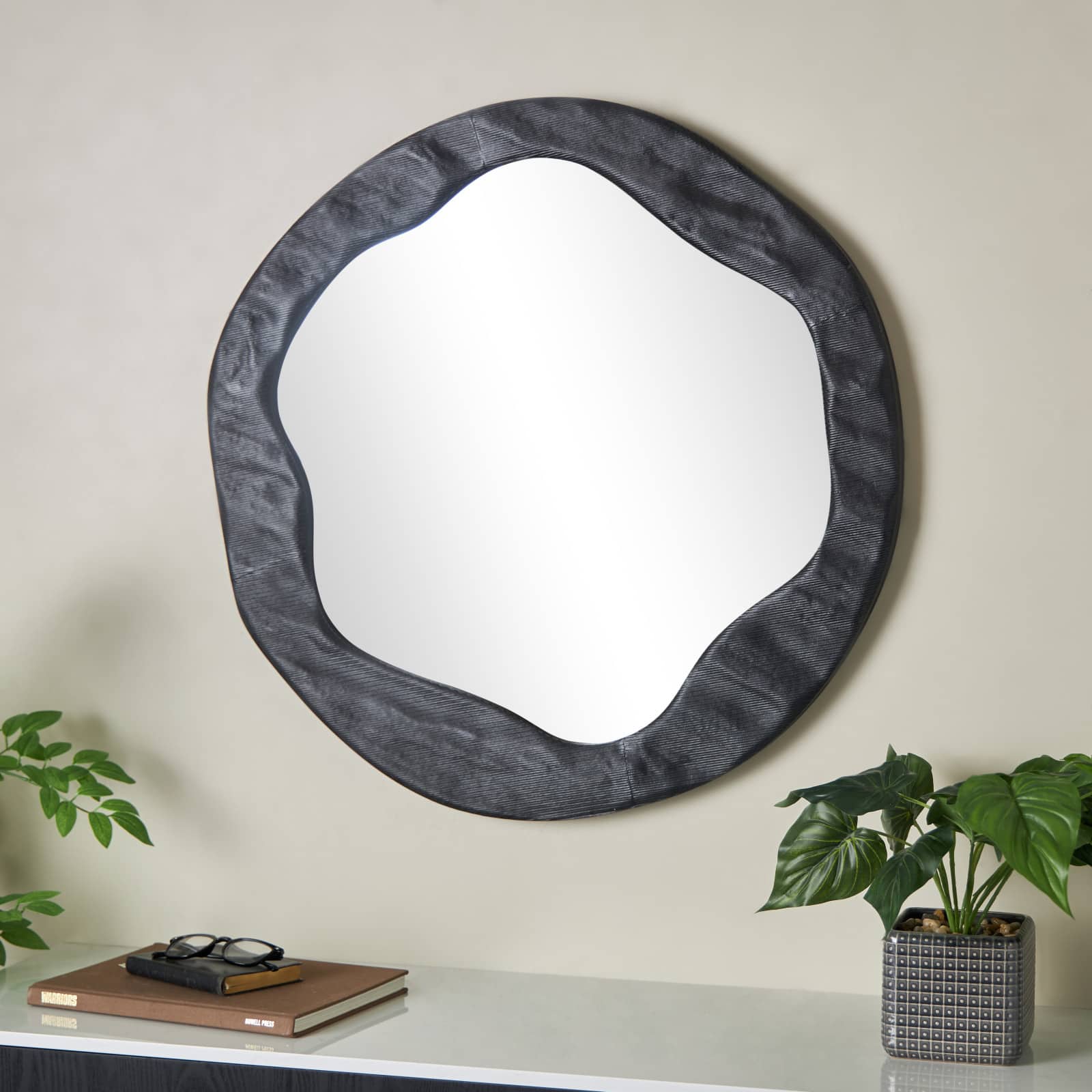 30" Black Velvet Wavy Room Wall Mirror