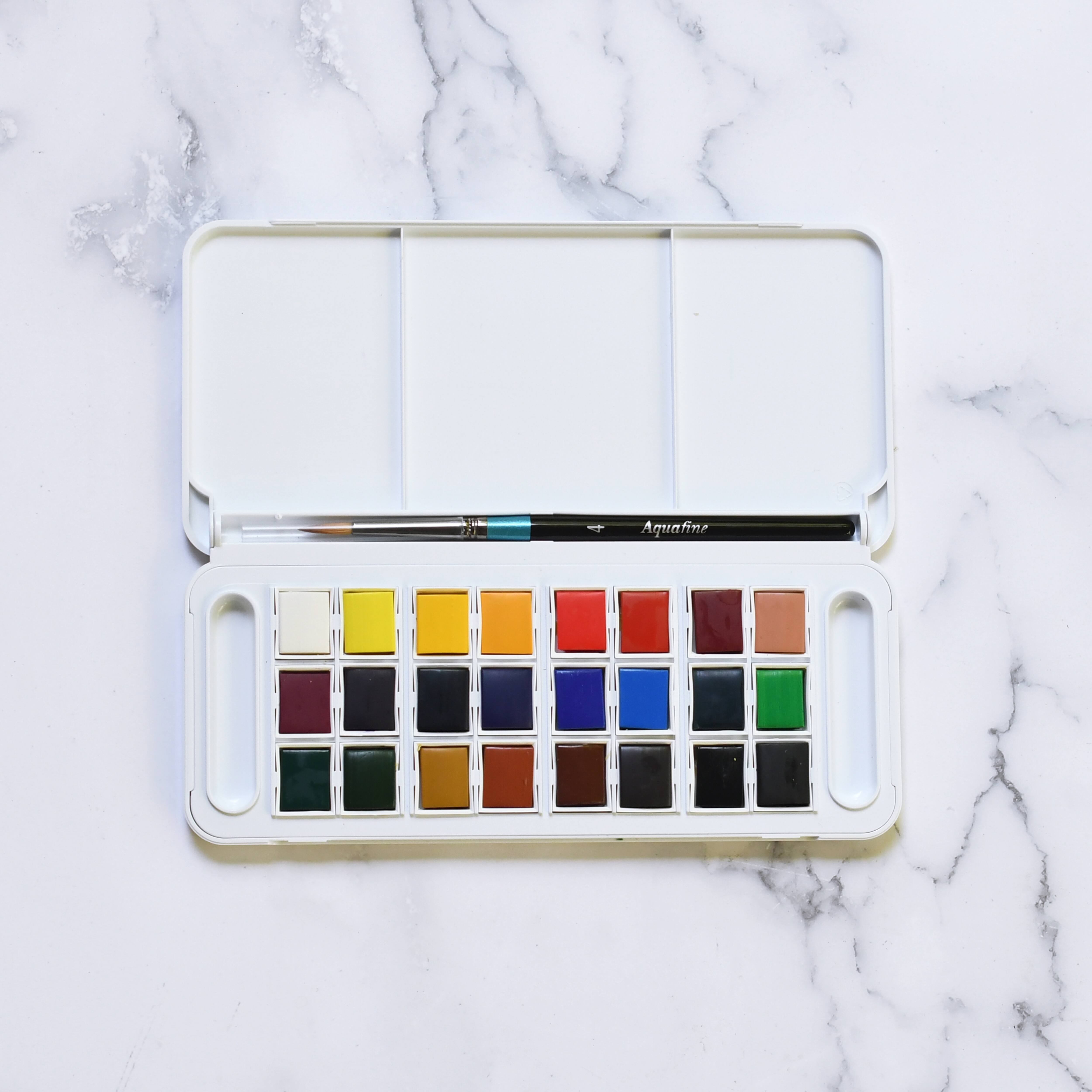 Daler-Rowney&#xAE; Aquafine 24-Color Half-Pan Watercolor Travel Set with Brush