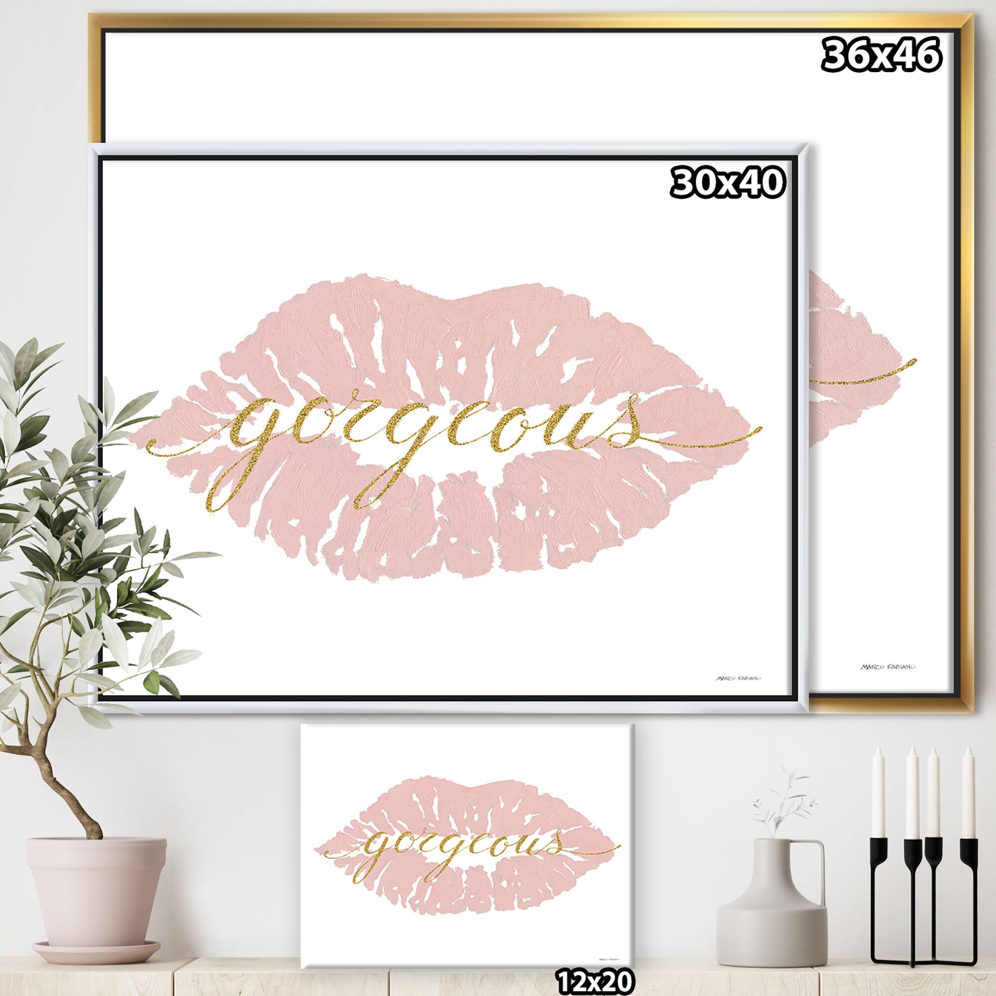 Designart - fashion Glam Lips on Gold II - Posh & Luxe Canvas in Gold Frame
