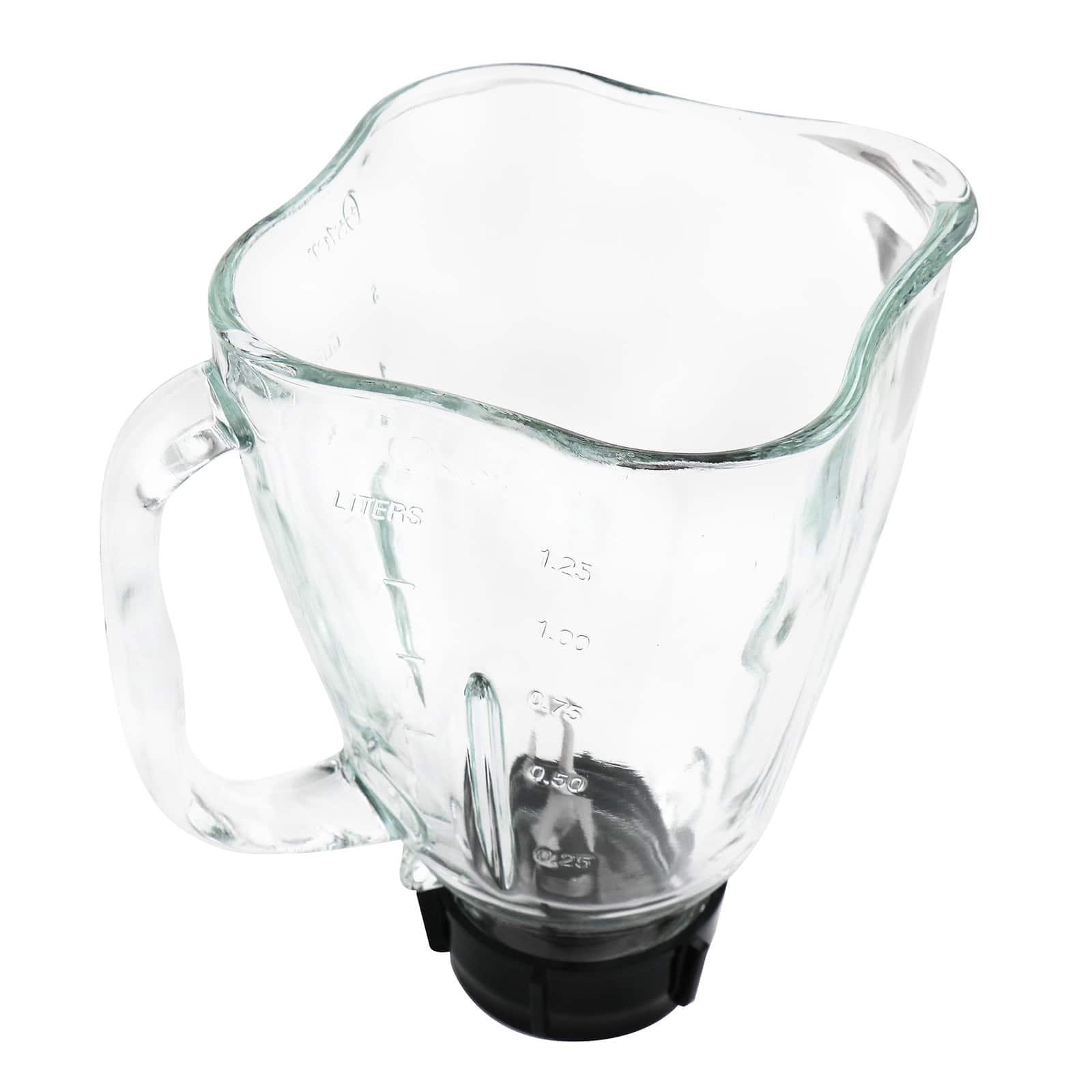 970116234M Oster Classic Series Blender with Ice Crushing Power in