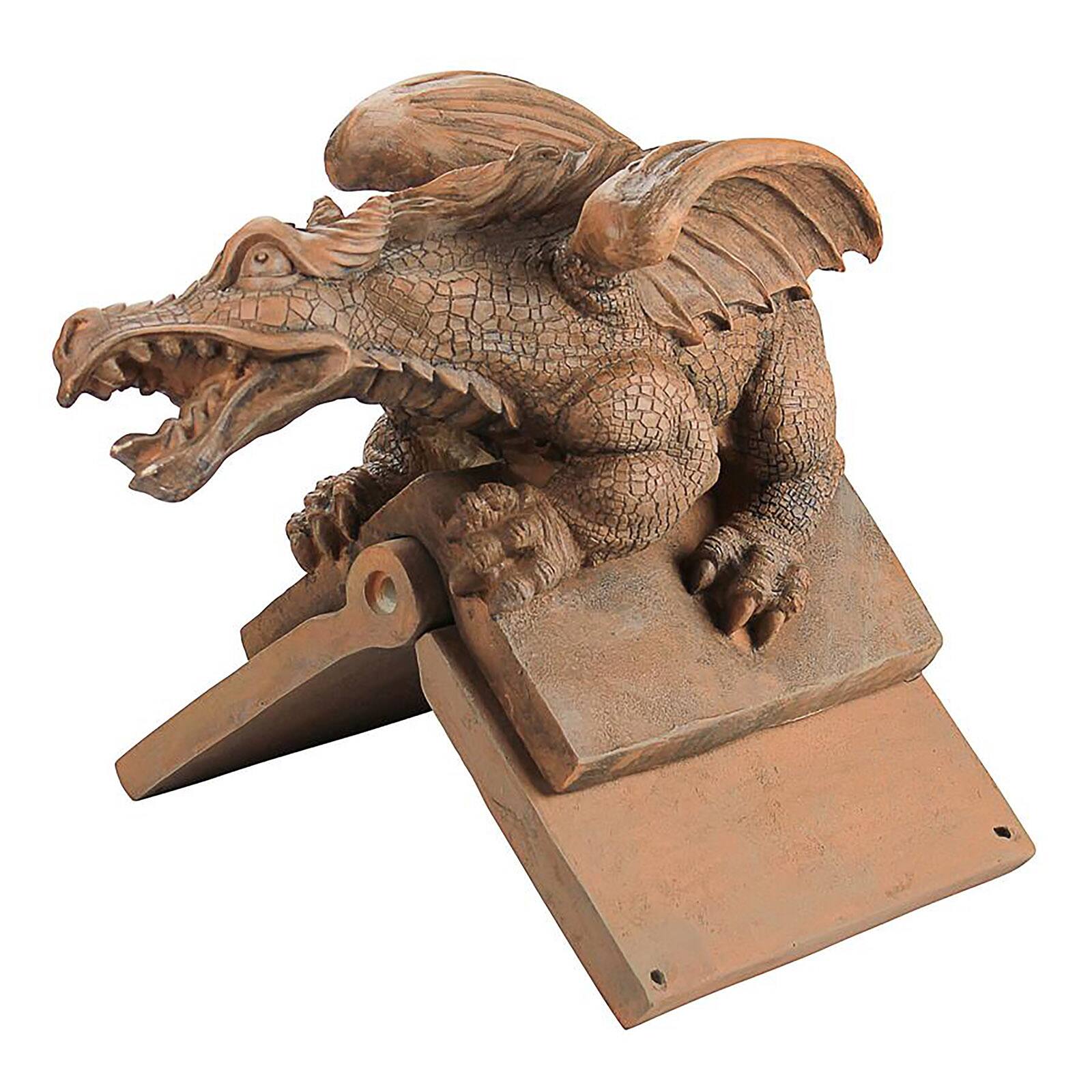 Design Toscano Apex, the Winged Dragon Sculptural Roof Cresting