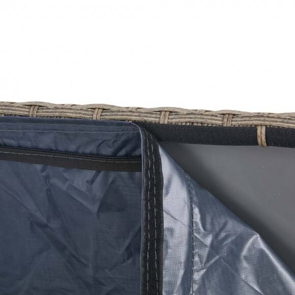 Glitzhome&#xAE; Outdoor Patio Oversized All-Weather Wicker Storage Trunk