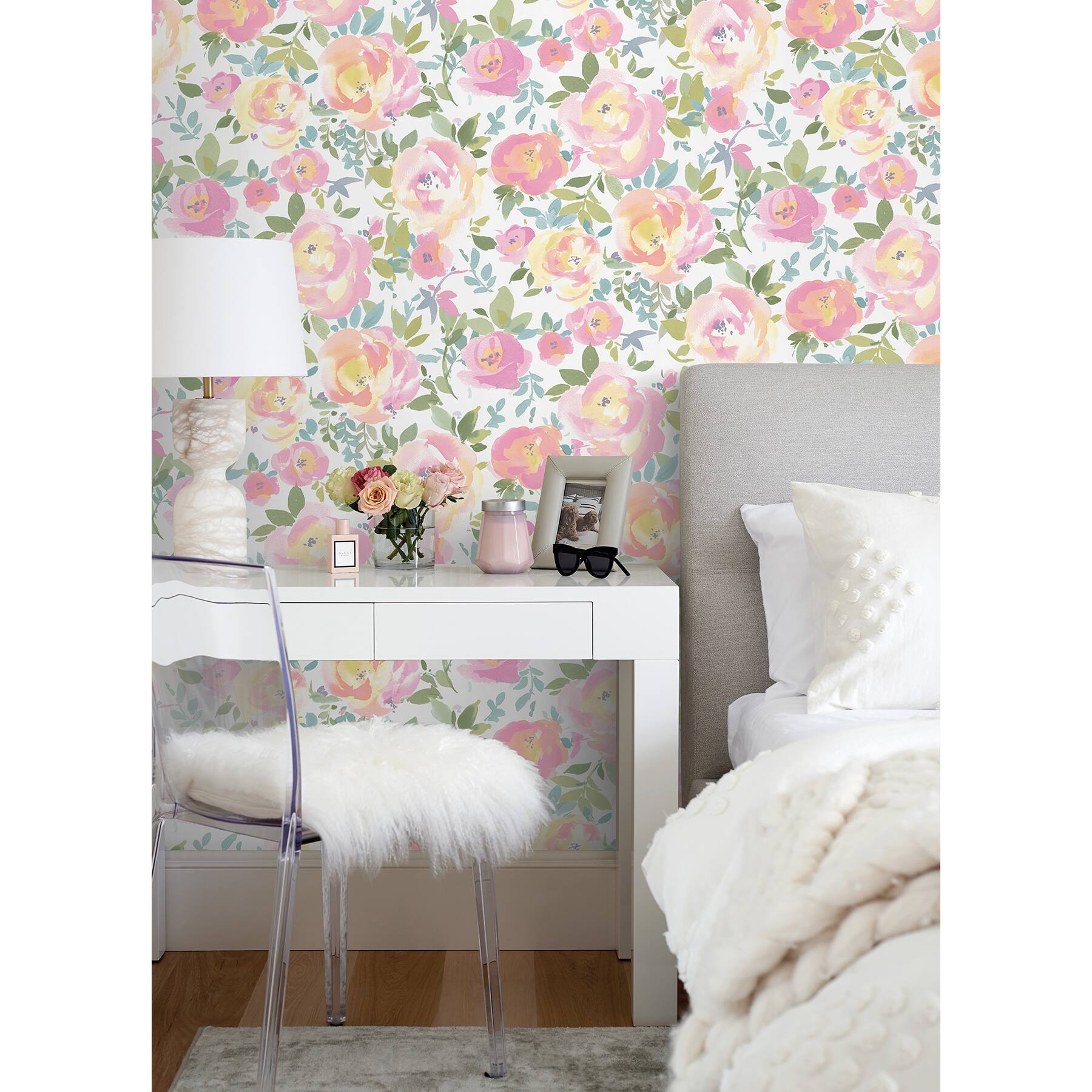NuWallpaper Pink Gracelyn Flower Peel & Stick Wallpaper