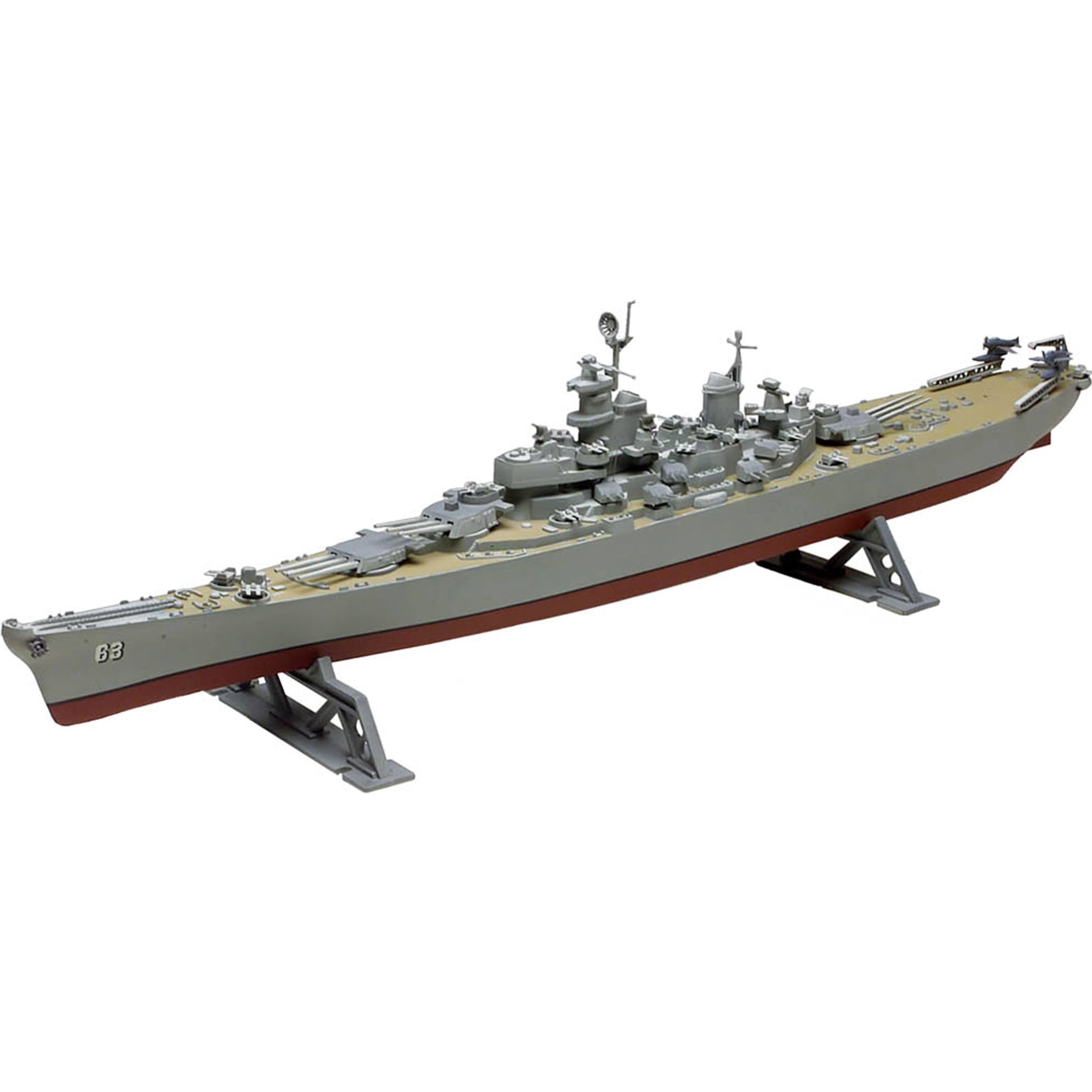 USS Missouri The "Mighty Mo" U.S. Navy Battleship Model Kit