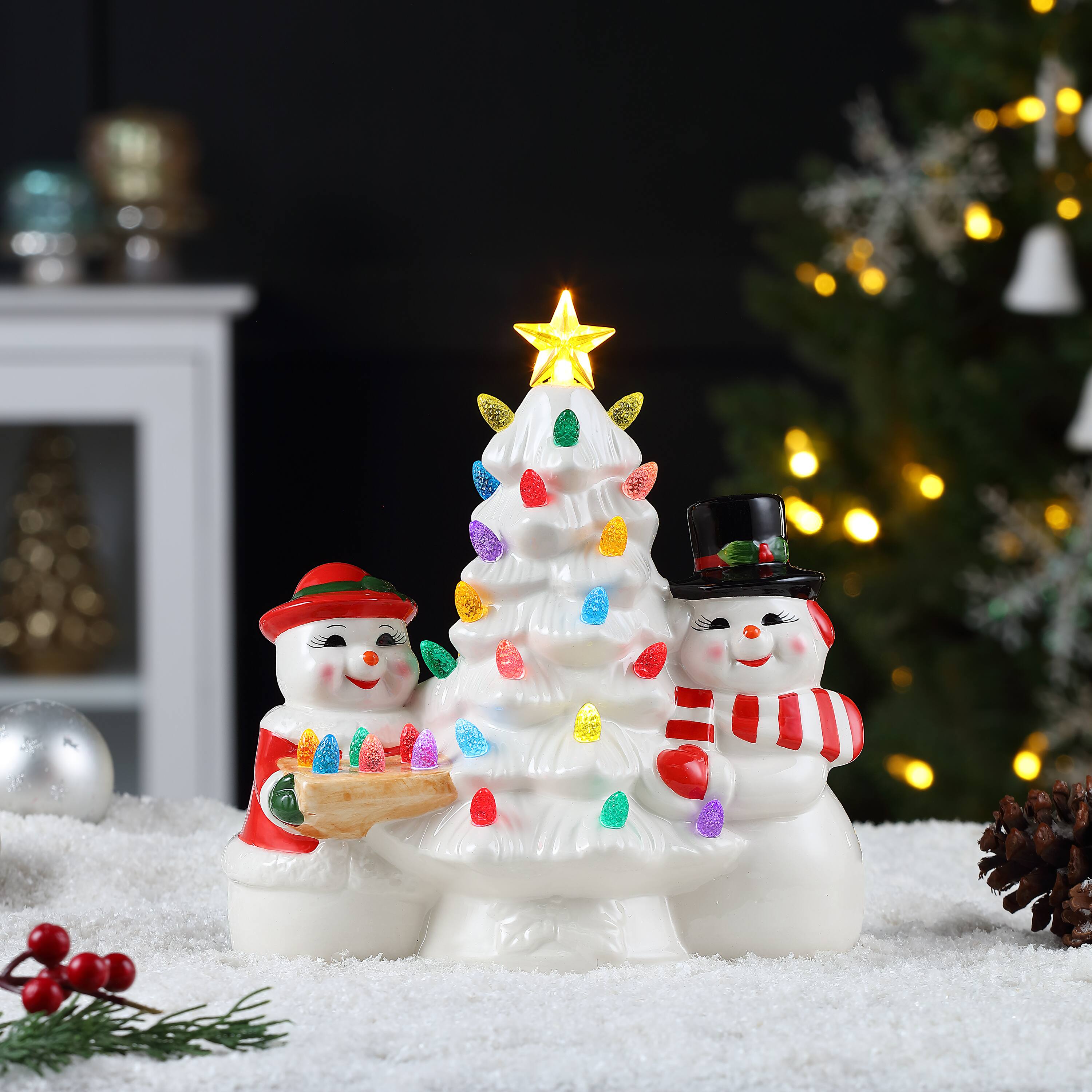 9.25&#x22; Mr. &#x26; Mrs. Snowman Nostalgic Tree